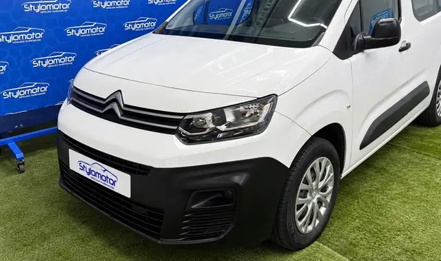 Citroen Berlingo view 4
