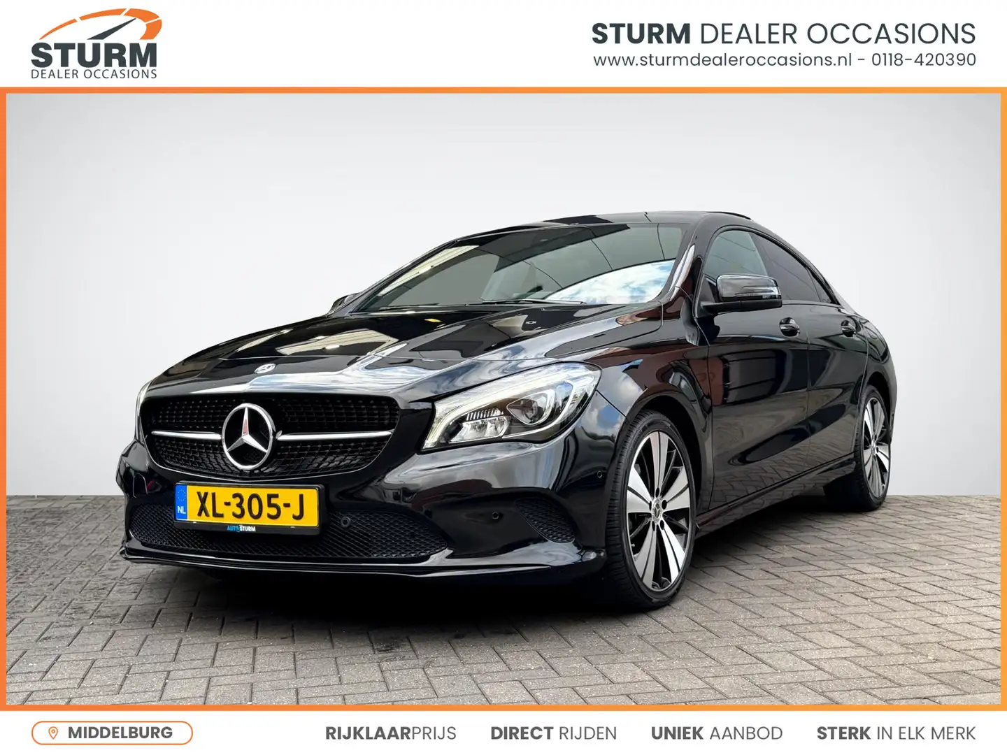 Mercedes-Benz CLA 180 Ambition NL-Auto! | Panoramadak | Navigatie Full-M Zwart - 1