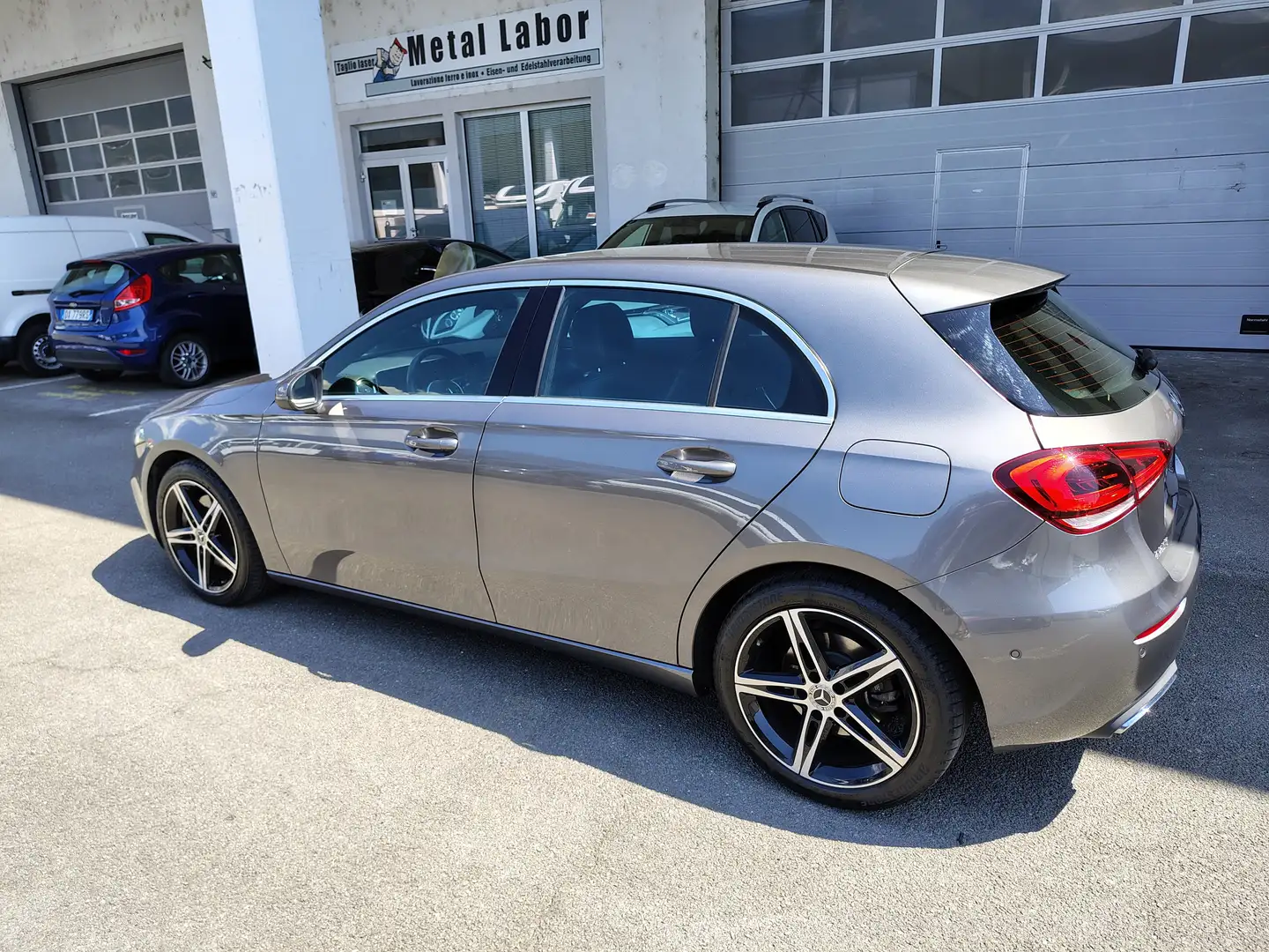 Mercedes-Benz A 250 A 250 Business 4matic auto Grigio - 1