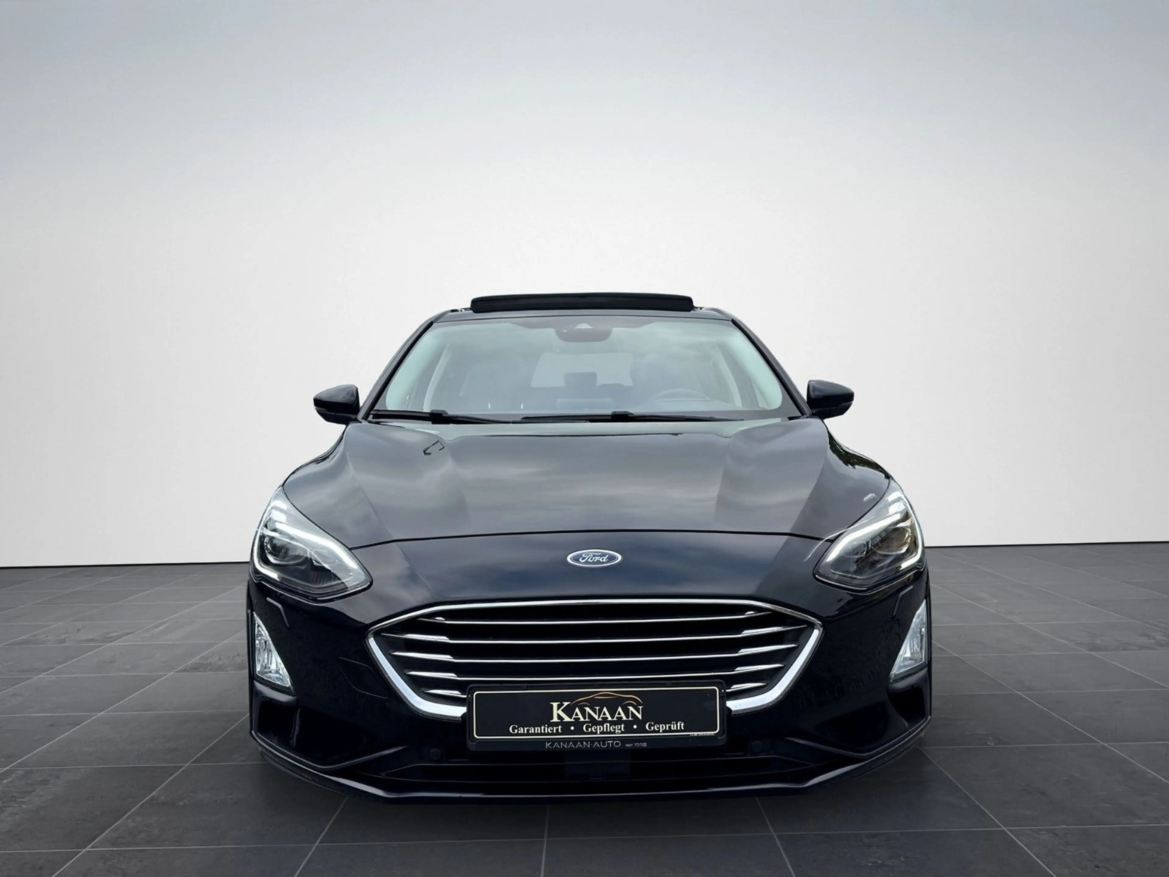 Ford Focus Lim. Titanium*PANORAMA*LED*Head-Up — photo 2