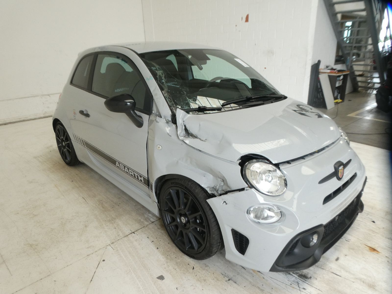 Abarth 500 Abarth 595 Competizi — photo 8