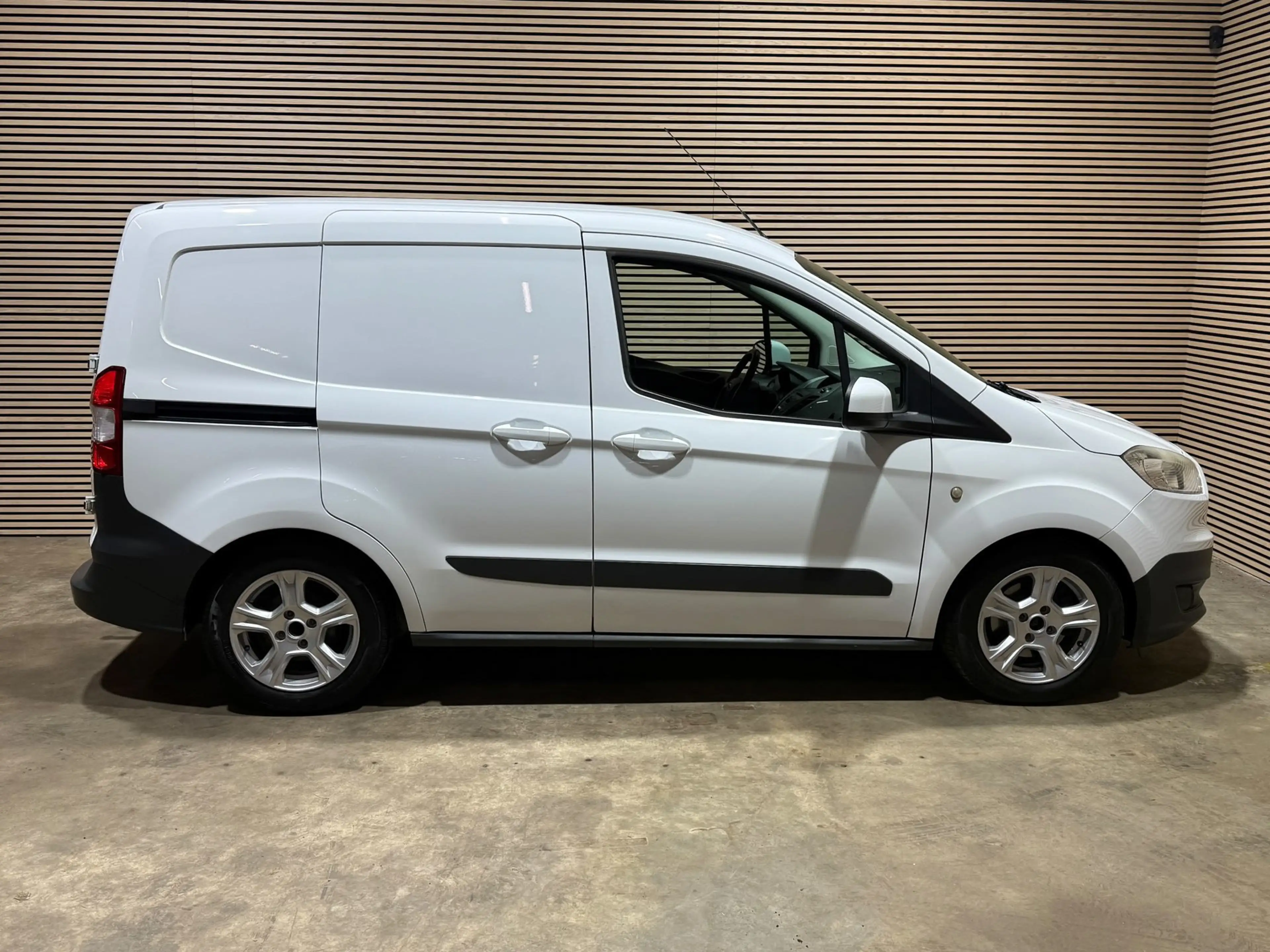Ford Transit Courier 1.0 Ambiente | Benzine | Airco | Trekhaak — photo 6