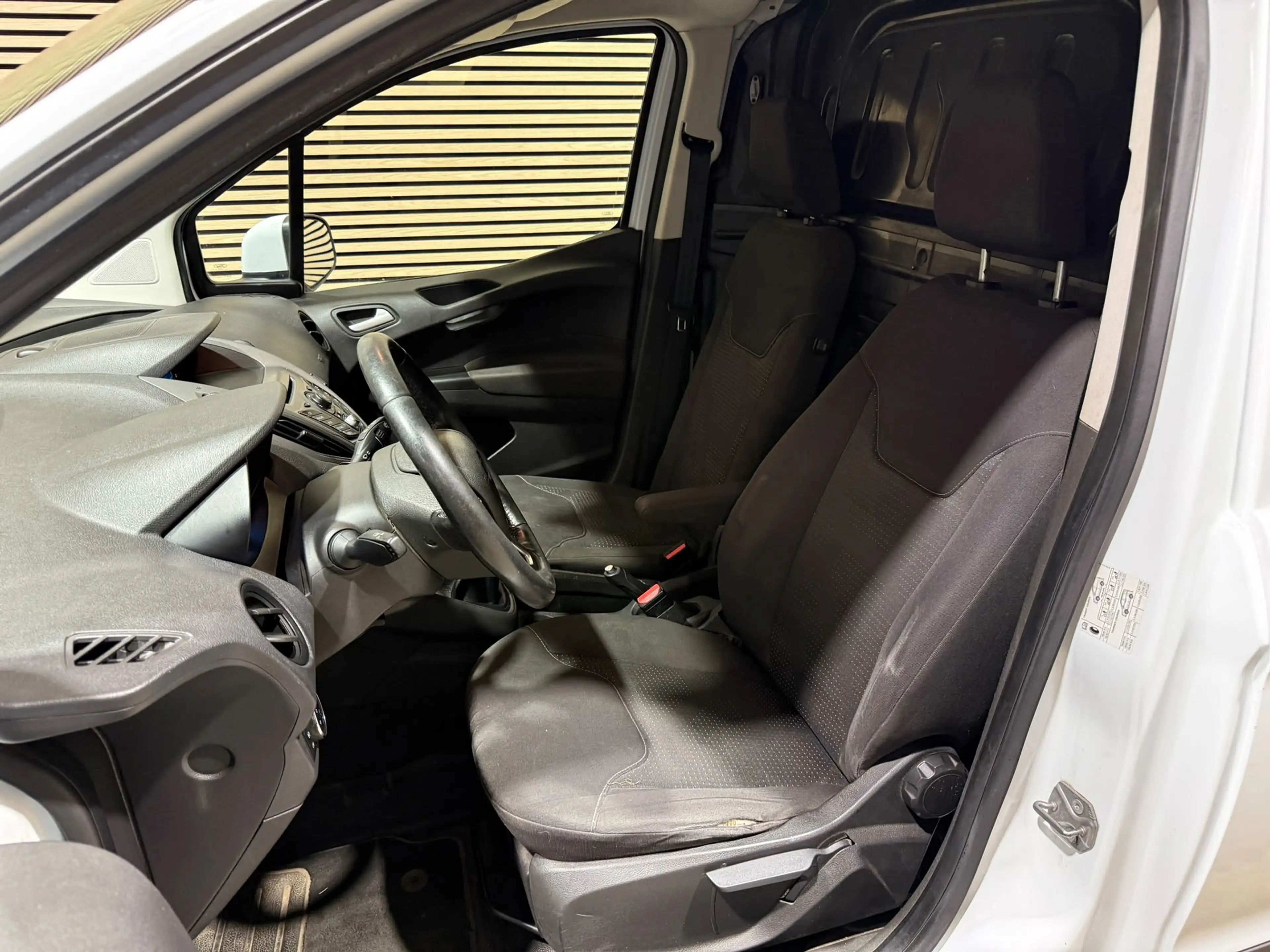 Ford Transit Courier 1.0 Ambiente | Benzine | Airco | Trekhaak — photo 10