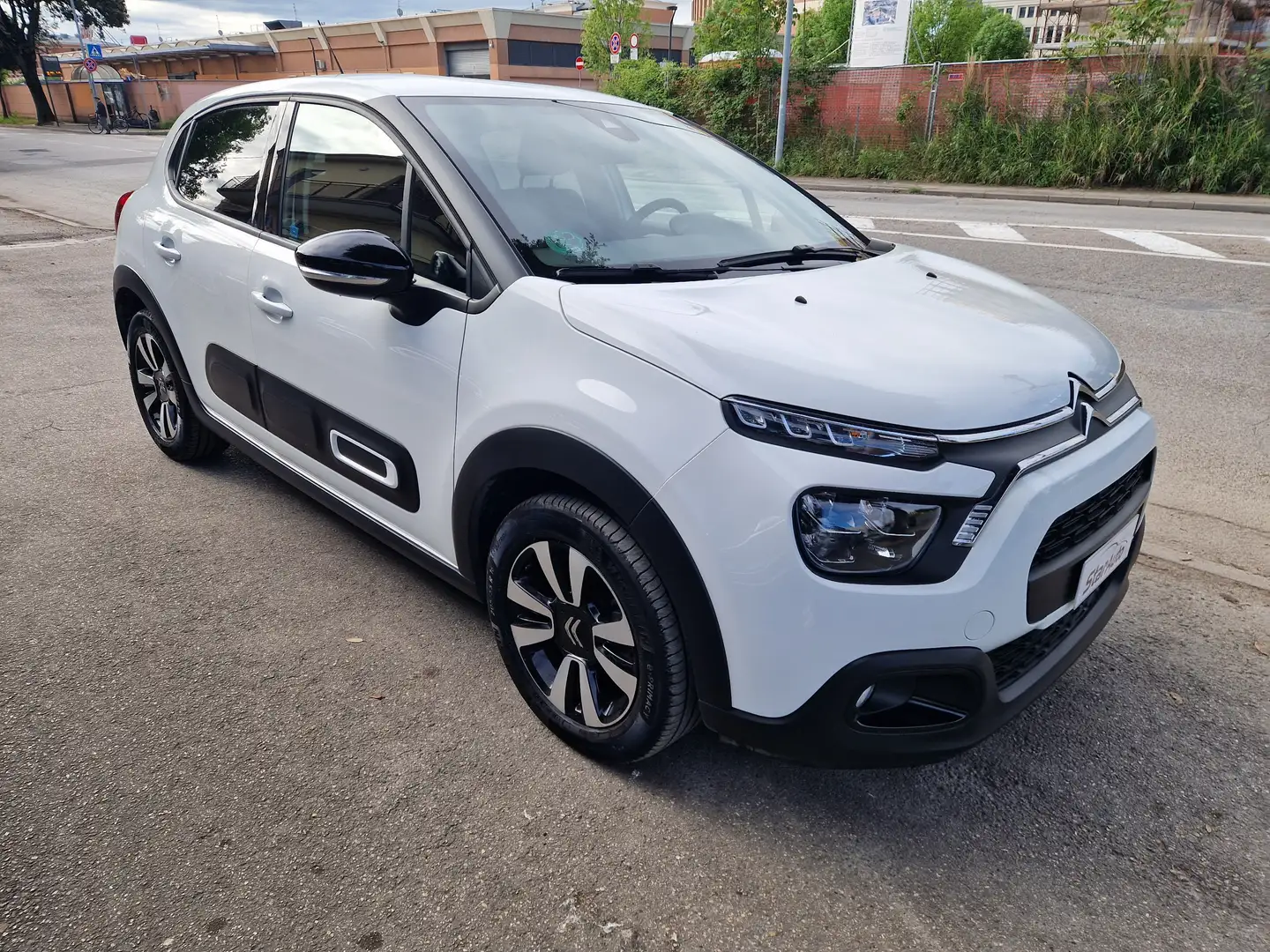 Citroen C3 1.2 puretech Max s&s Blanco - 2