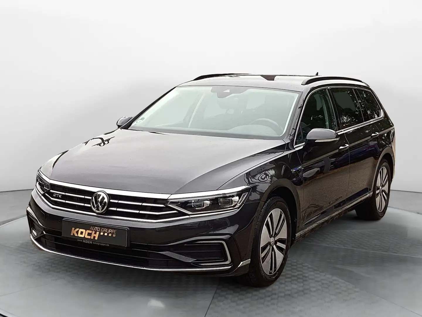 Volkswagen Passat Variant GTE DSG LED Navi AHK Grijs - 2