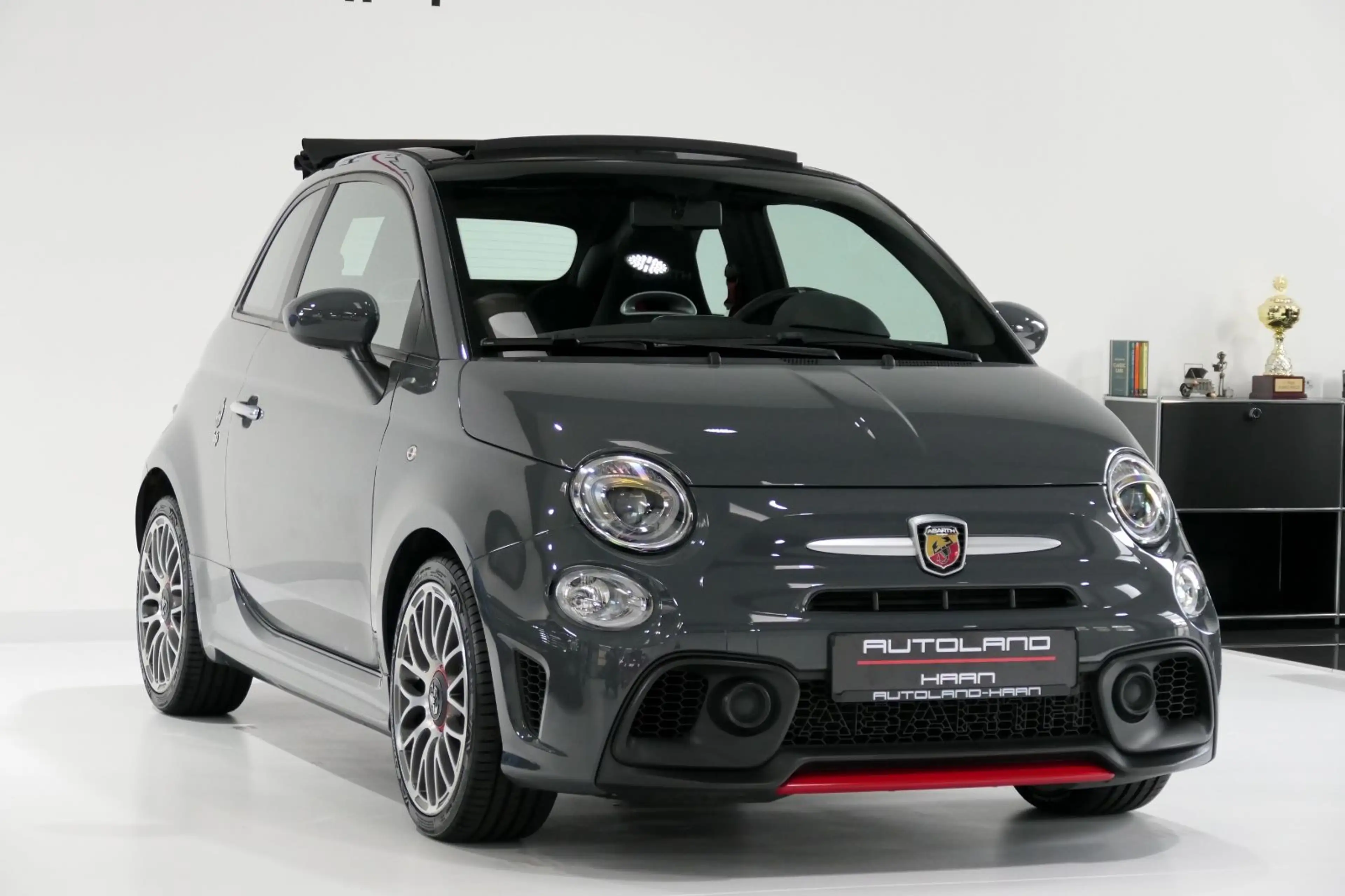 Abarth 500 Cabrio 595 *Klima*PDC*DAB*LM17" Touring*1.Hd — photo 4