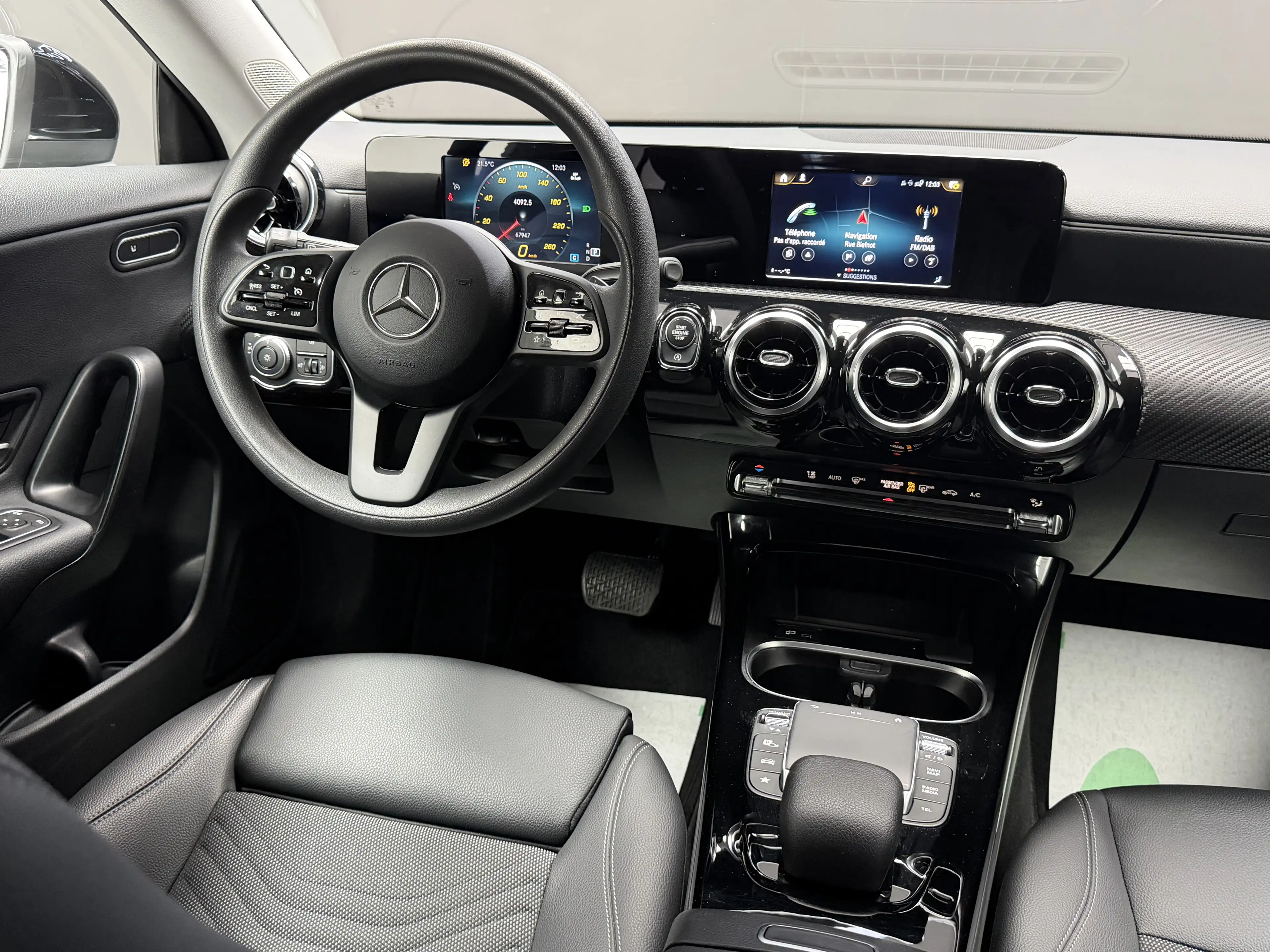 Mercedes-Benz CLA 180 Business Line * CLIM + REGU + GPS + GARANTIE * — photo 11