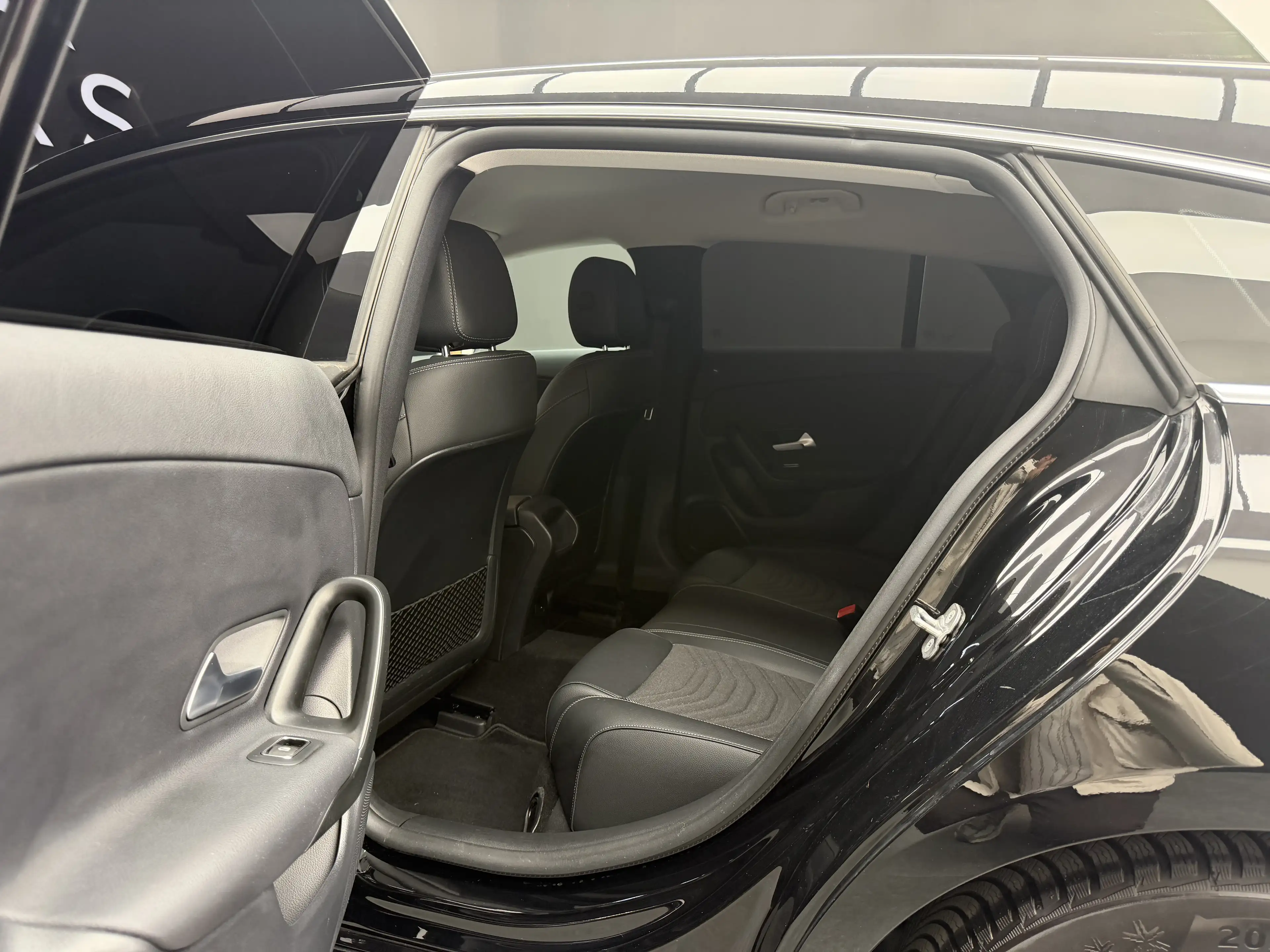 Mercedes-Benz CLA 180 Business Line * CLIM + REGU + GPS + GARANTIE * — photo 10