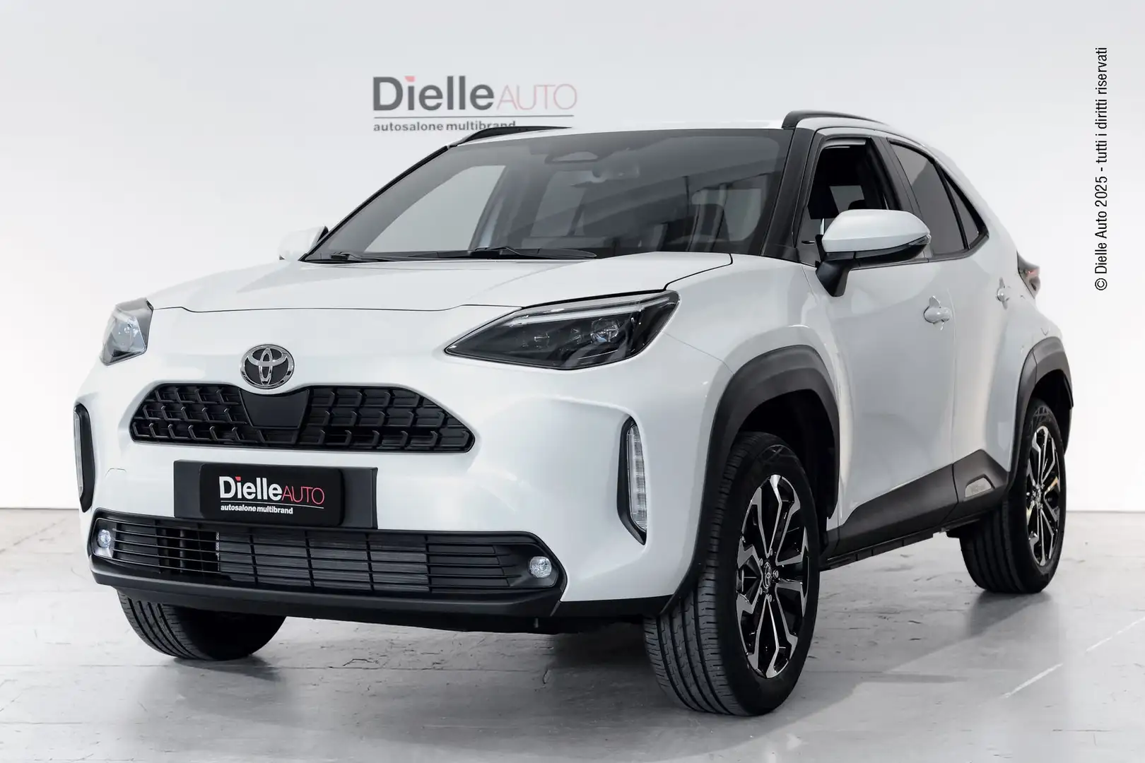 Toyota Yaris Cross Yaris Cross 1.5 Hybrid 130 CV 5p. E-CVT Trend Blanco - 1