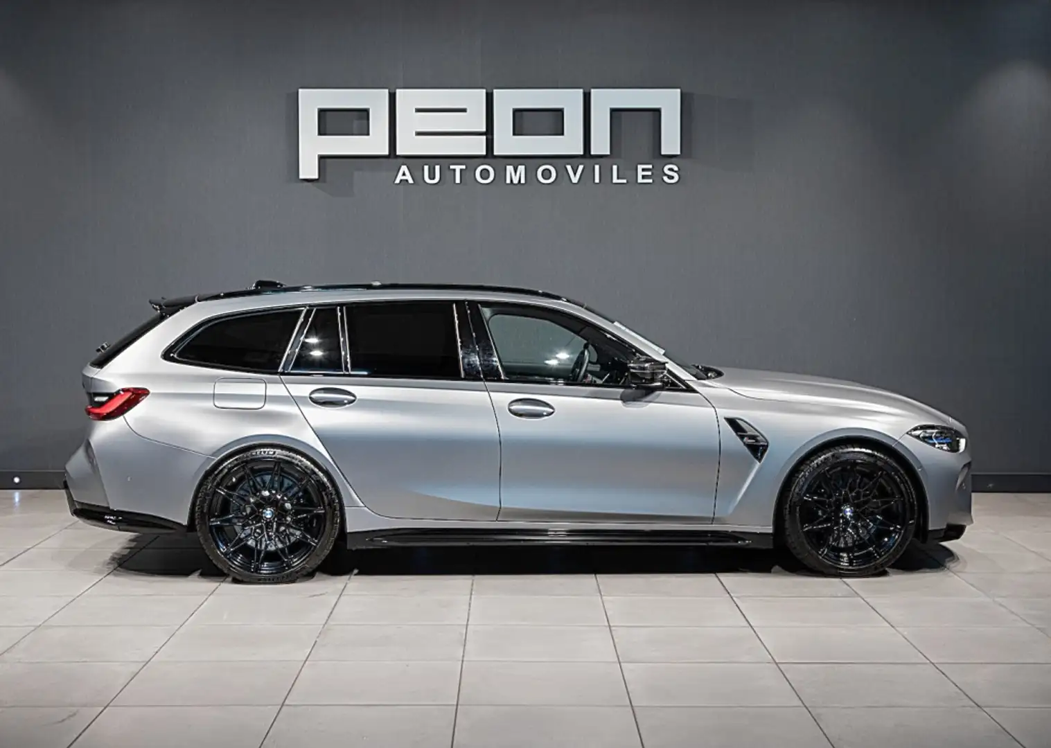 BMW M3 Competition Touring MxDrive Gris - 2