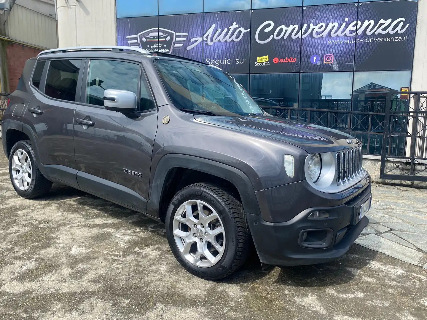 Jeep Renegade 2.0 mjt Limited 4wd 140cv/ Tetto /Xenon/ Navi Grau - 2