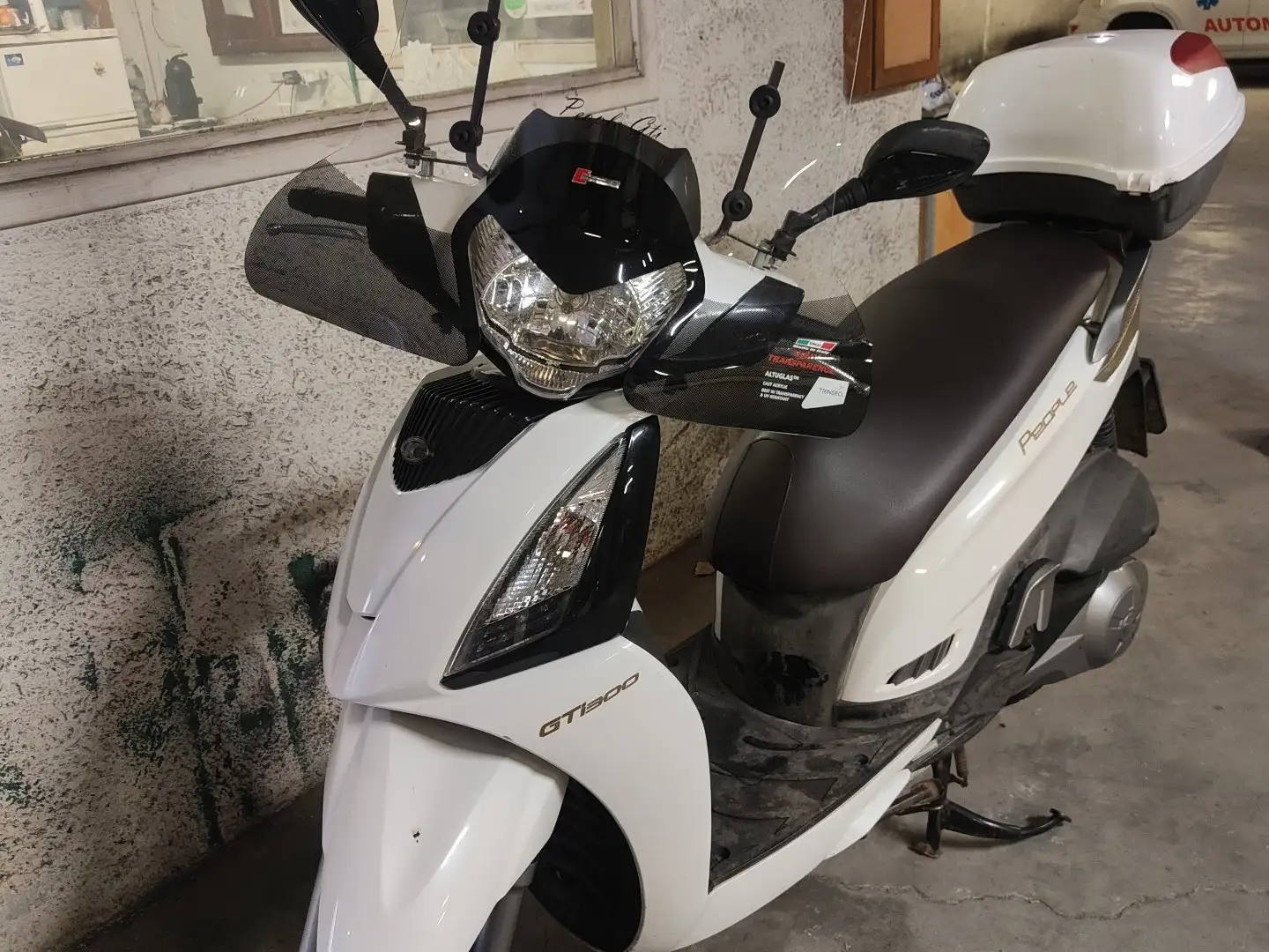Kymco People S 300i Wit - 1