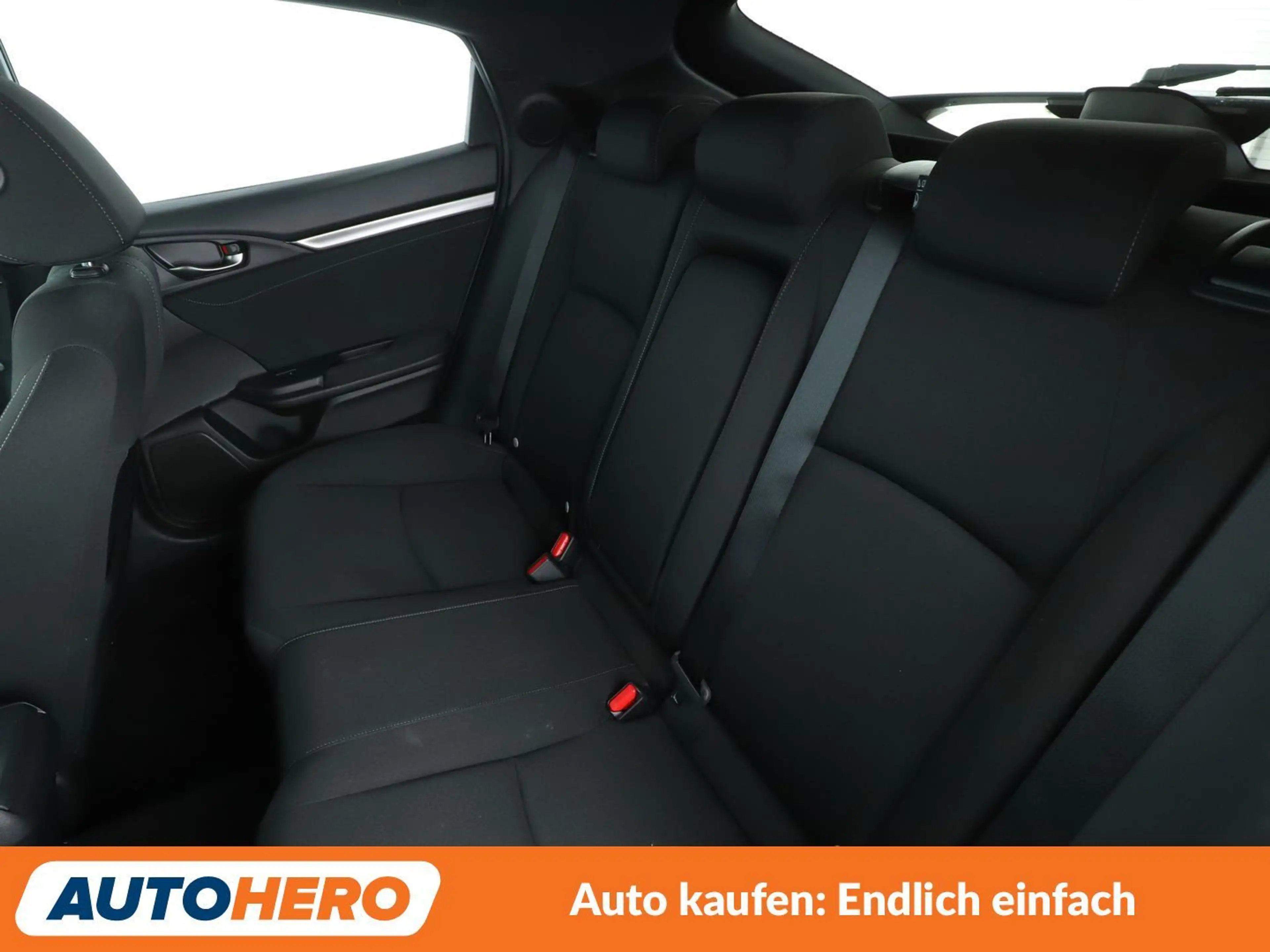 Honda Civic 1.5 VTEC Sport Plus*NAVI*LED*ACC*CAM*PDC*SHZ* — photo 14