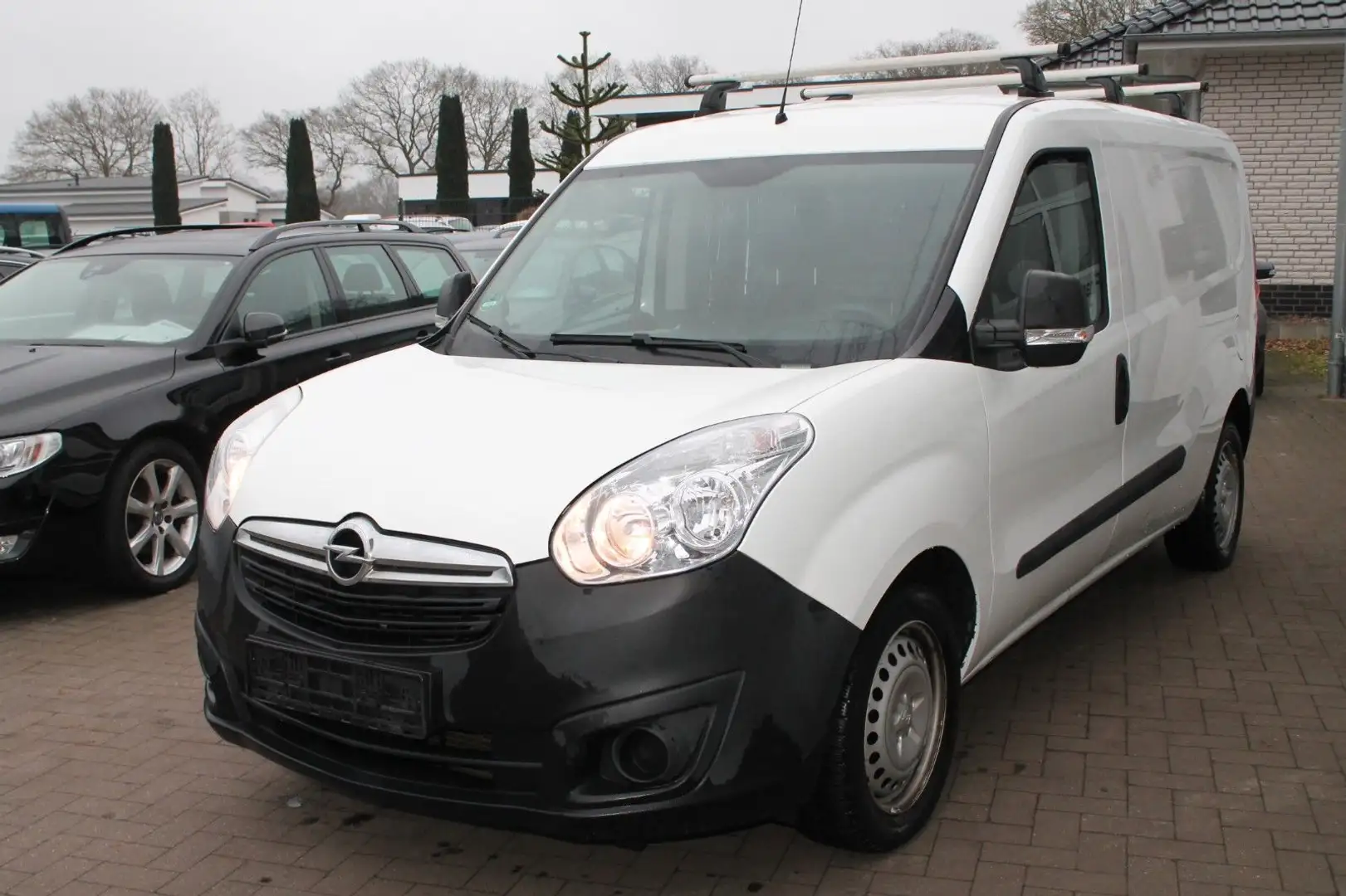 Opel Combo D Kasten L2H1 *TÜV-NEU* Weiß - 2