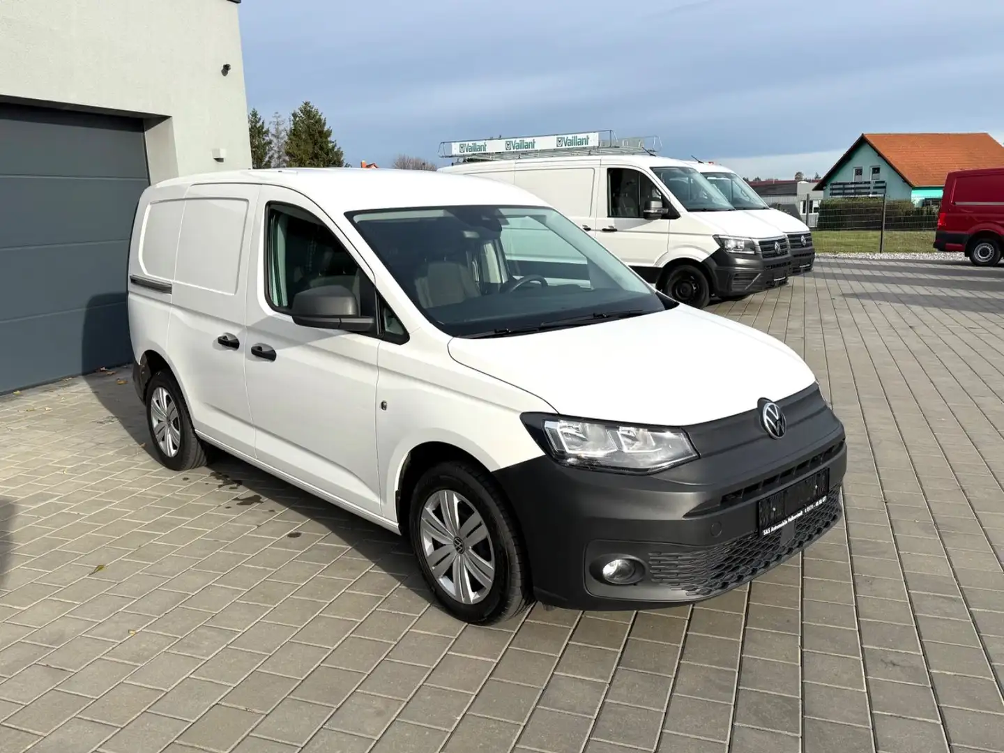 Volkswagen Caddy Cargo 2.0TDI 4Motion Klima Kasten LKW Weiß - 1