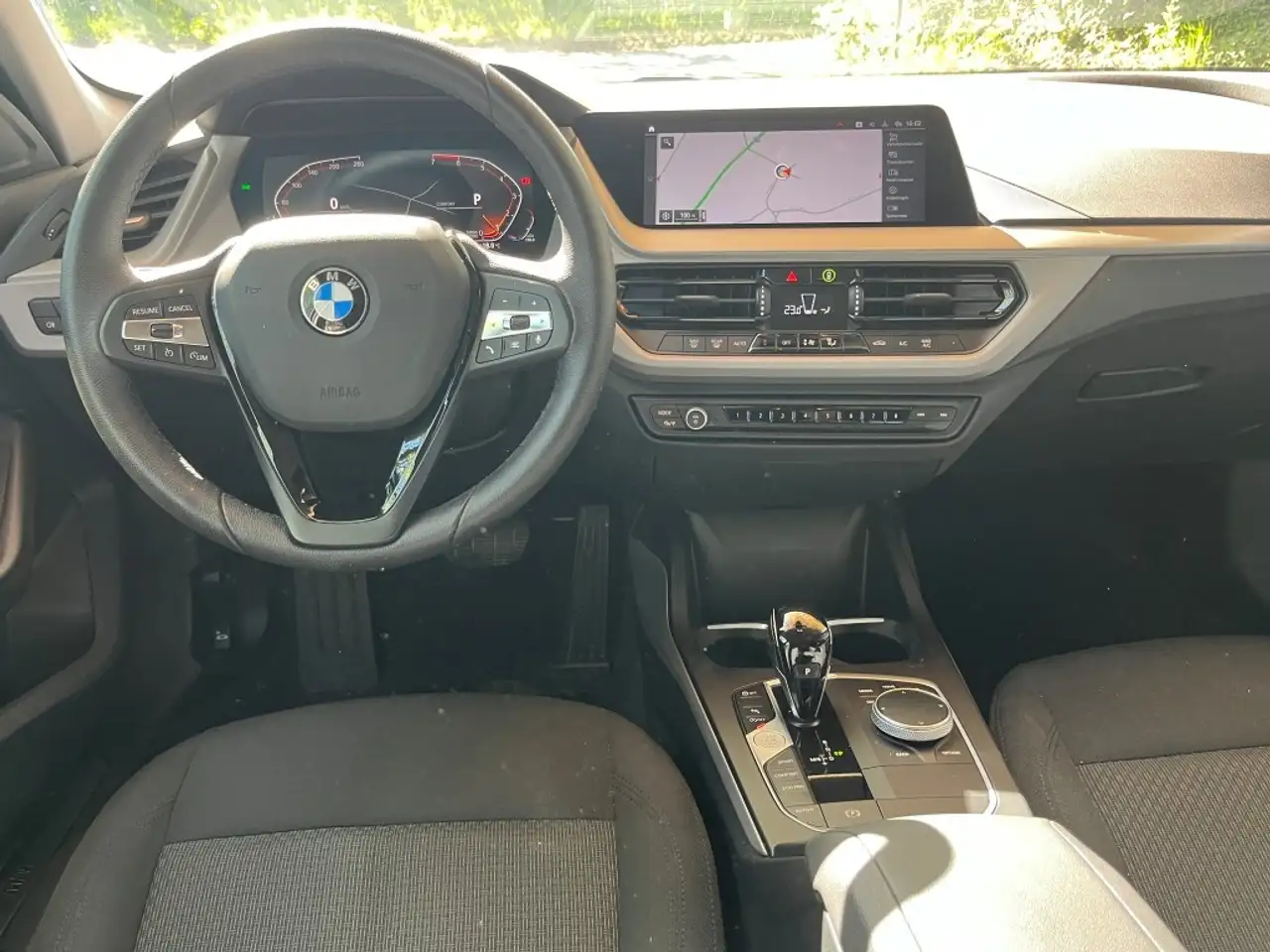 BMW 118 Full Led-Navi Prof-Cockpit Pro-Carplay-Camera-19", миниатюра 9