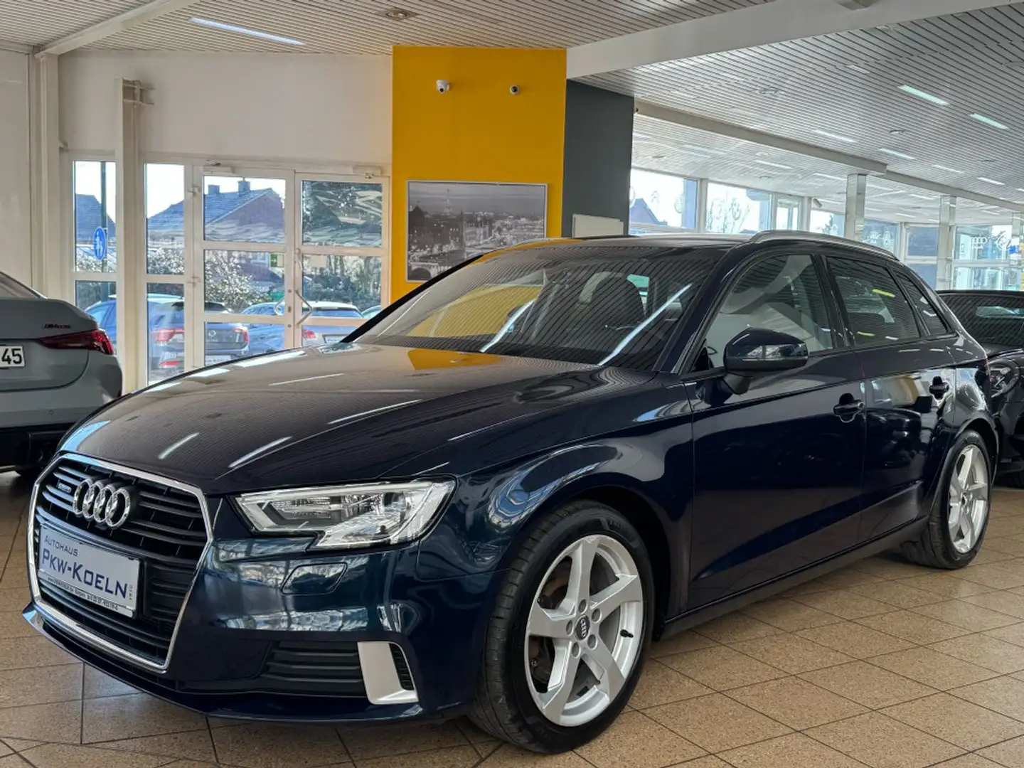 Audi A3 2.0 TDi DSG Qu. SPORT*NAVi*Bi XENON*PTS* Blau - 1
