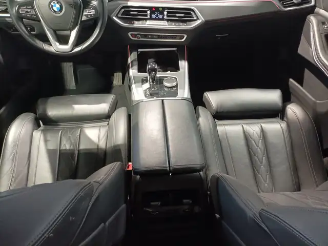 BMW X5 view 14