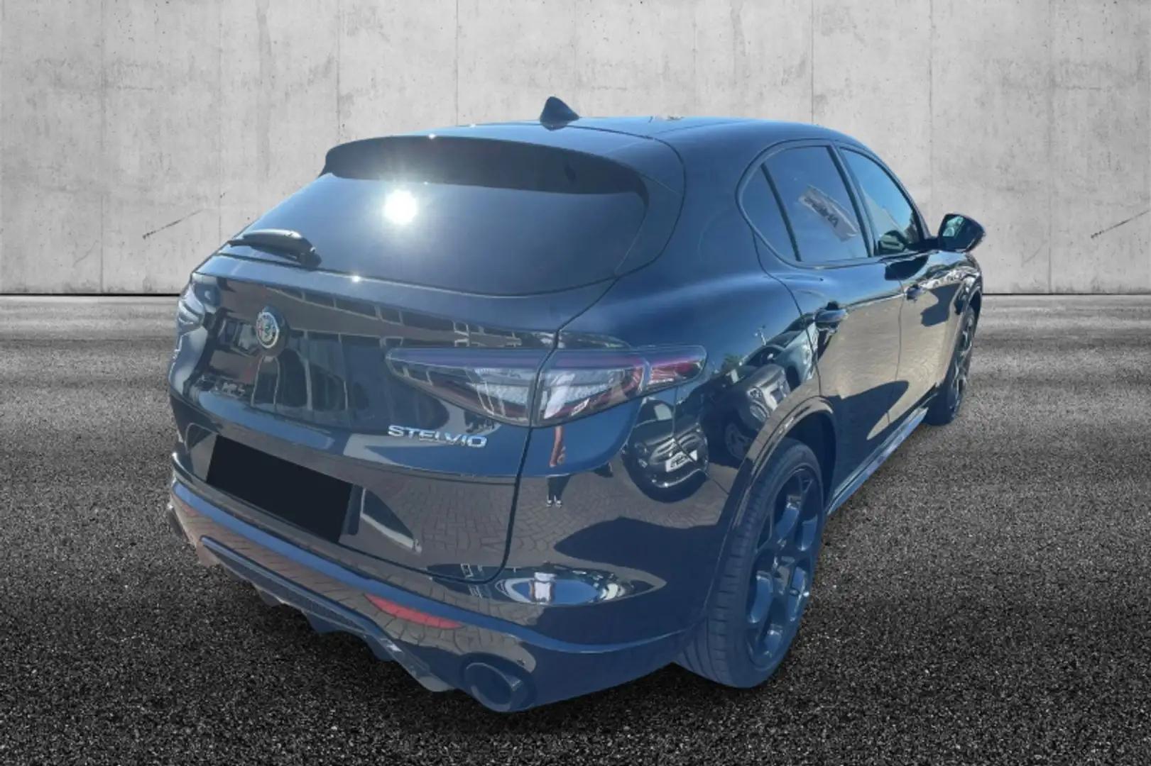 Alfa Romeo Stelvio 2.2 Turbodiesel 210 CV AT8 Q4 Competizione Nero - 2