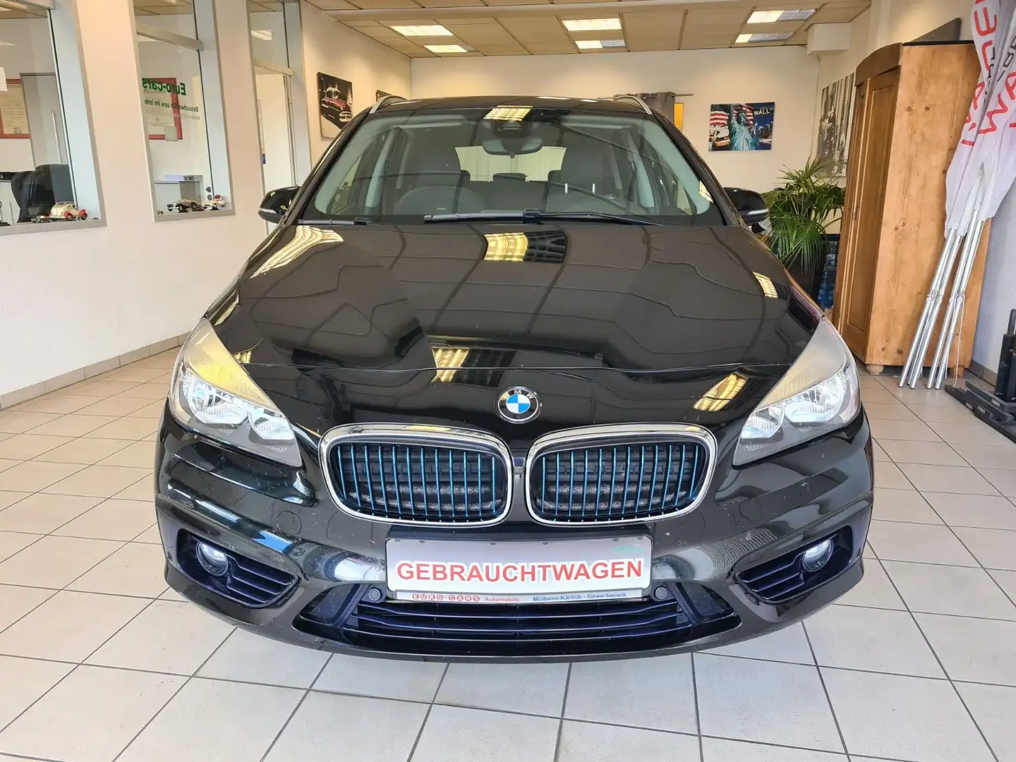 BMW 225 225xe/NAVI/ca. 30€ Steuer/Jahr Zwart - 2