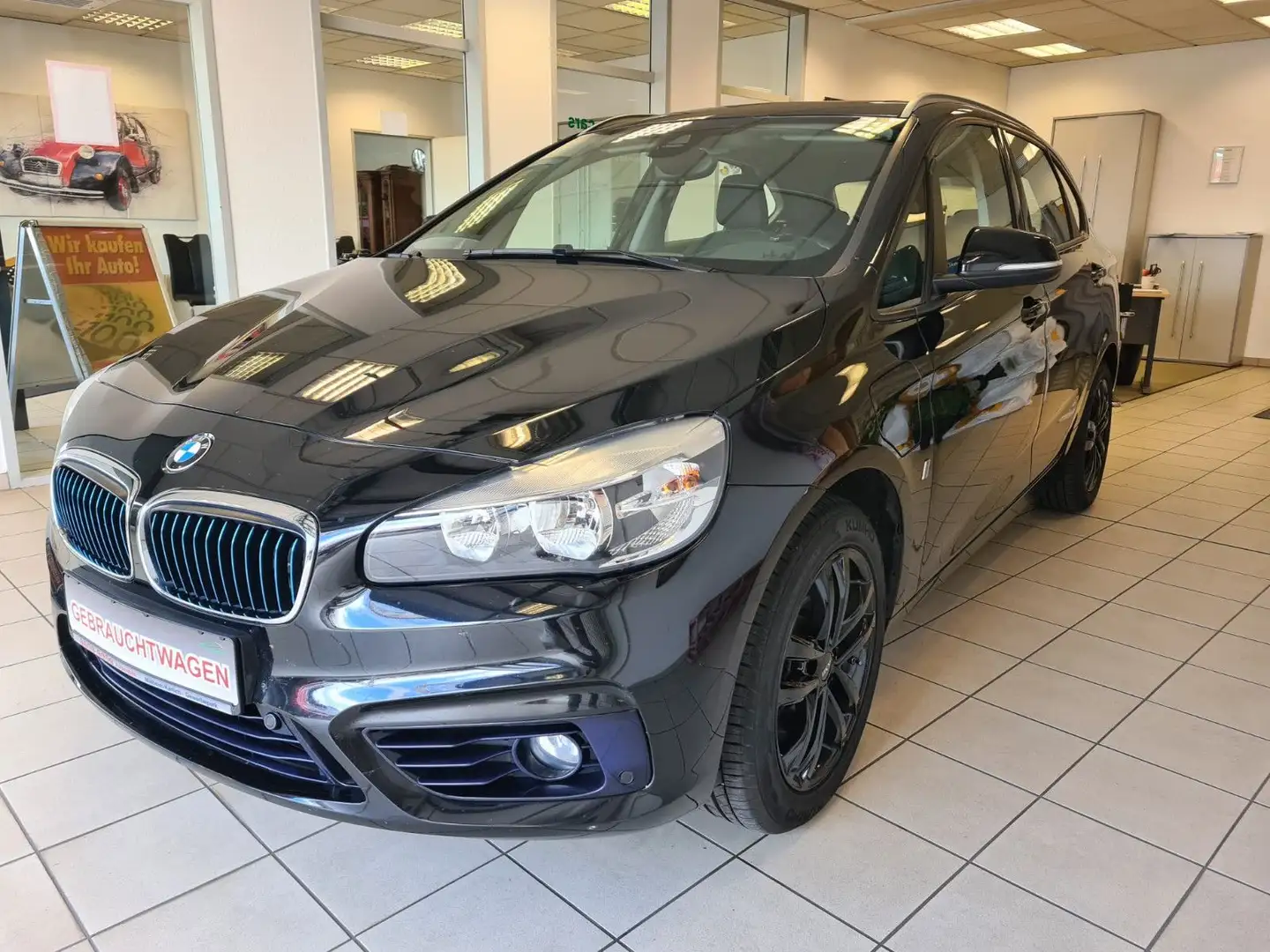 BMW 225 225xe/NAVI/ca. 30€ Steuer/Jahr Zwart - 1