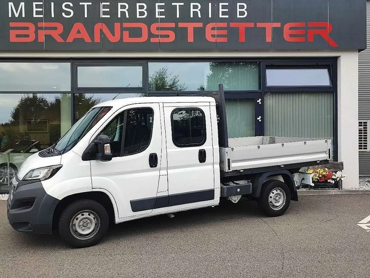 Peugeot Boxer DK 3300 L2 2,0 BlueHDi 110 Euro6 Weiß - 1