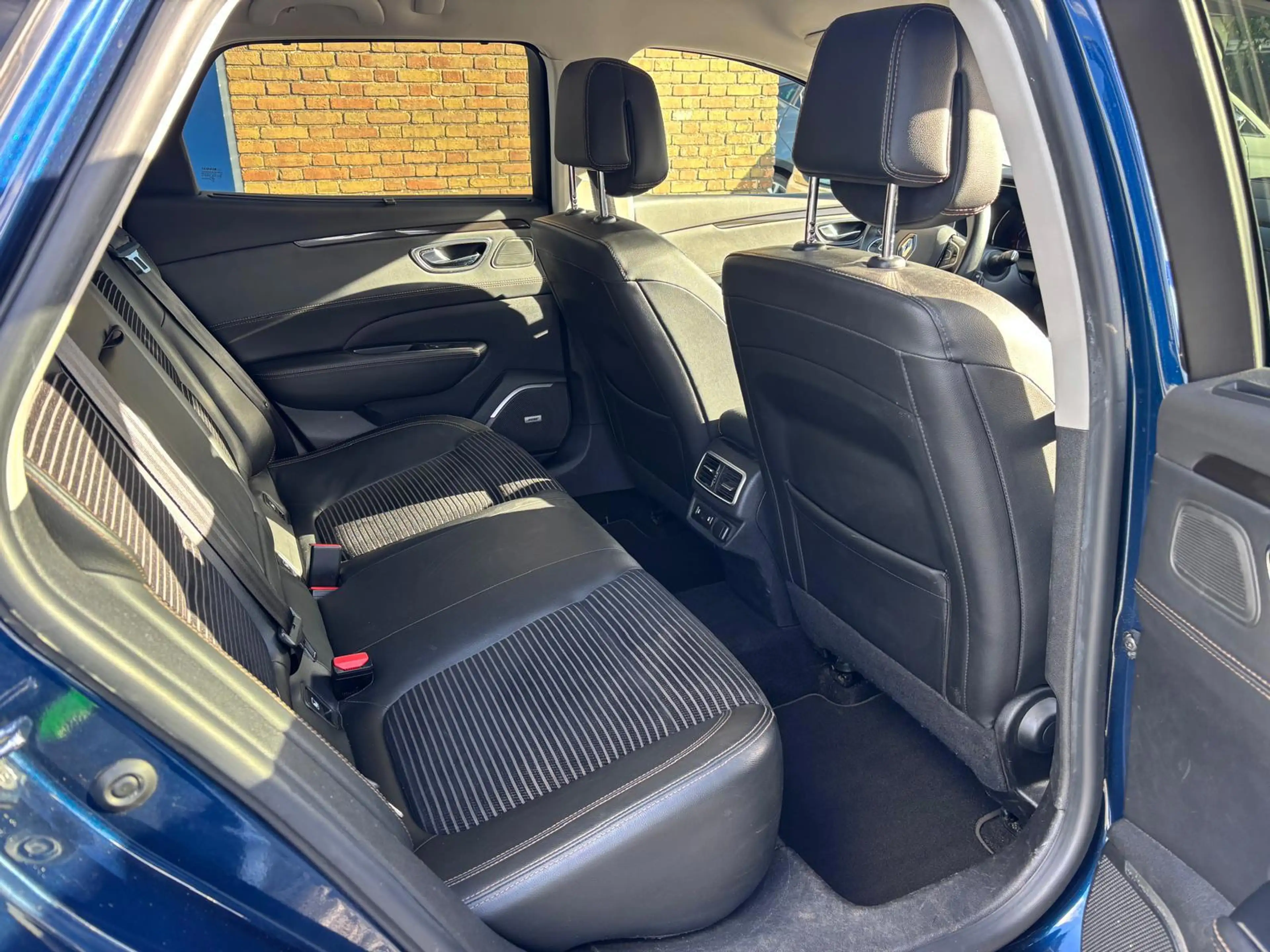 Renault Talisman Estate 1.6 TCe Intens Btw|Bose|Keyless|Adap.cruise — photo 13