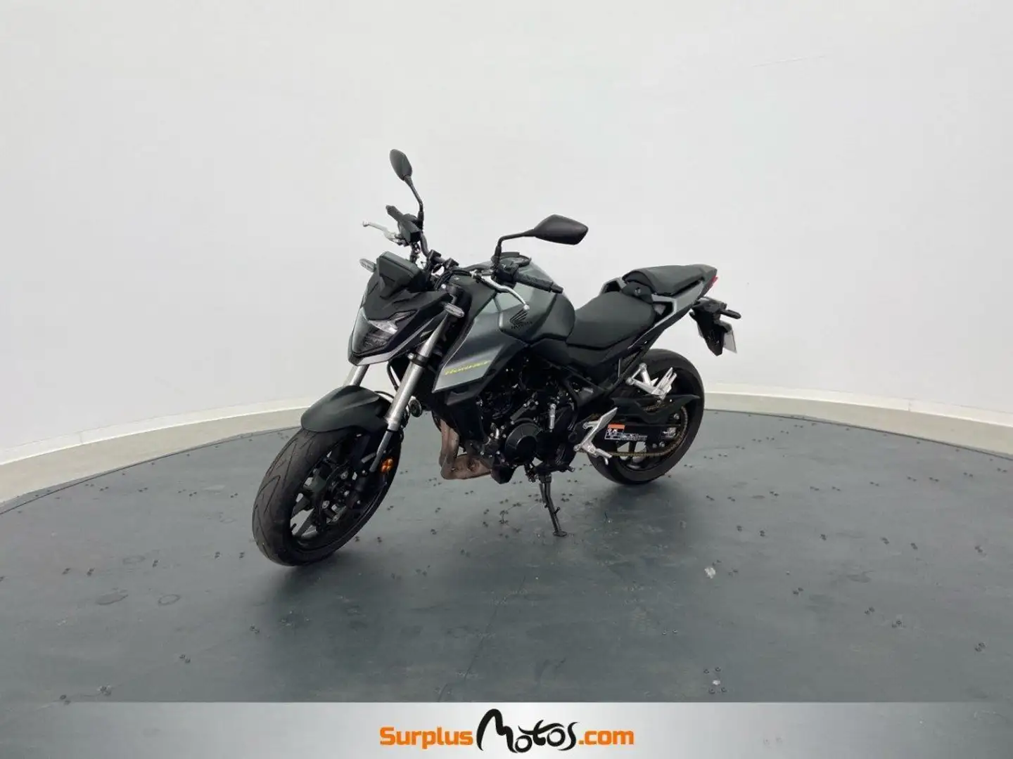 Honda Hornet CB R A2 - 1