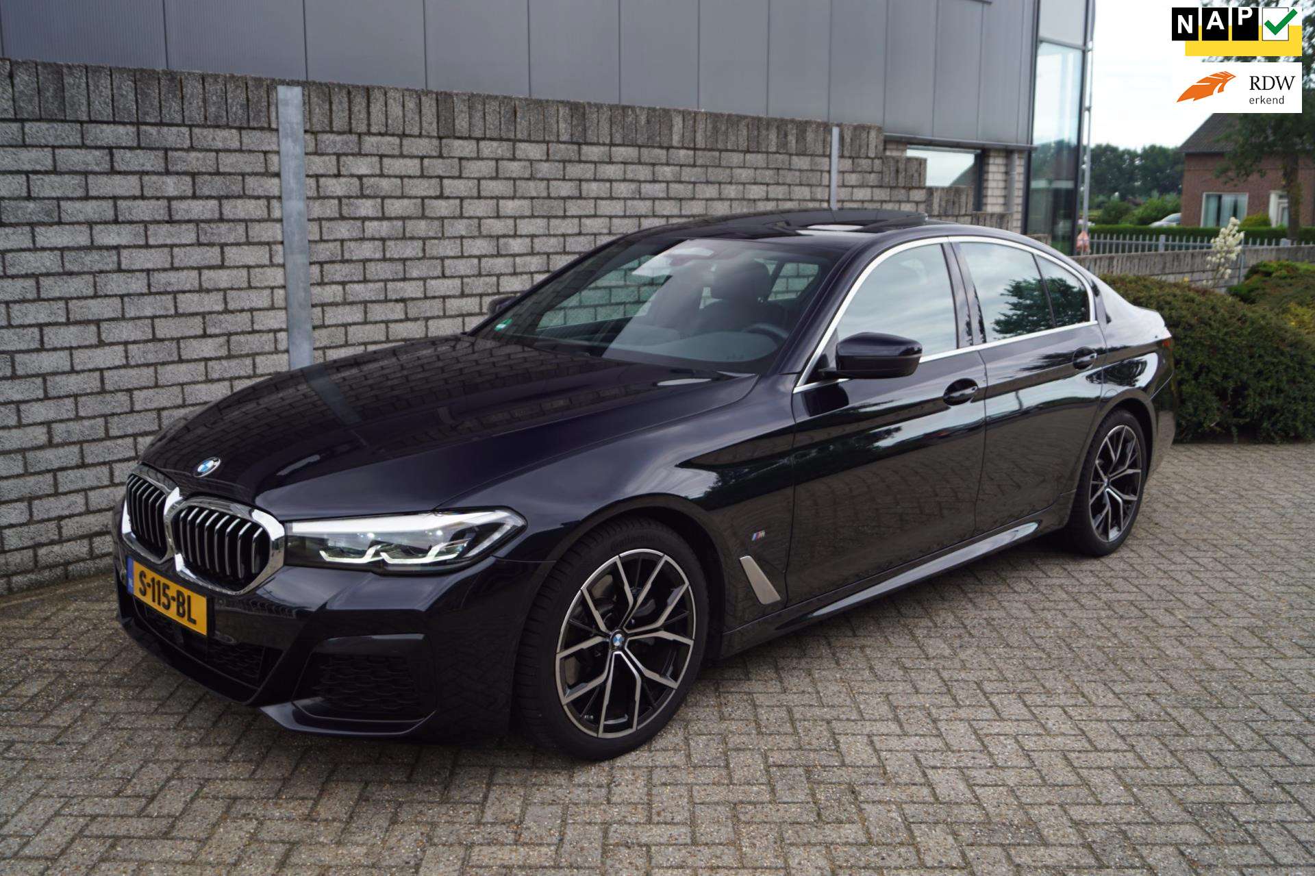 BMW 520