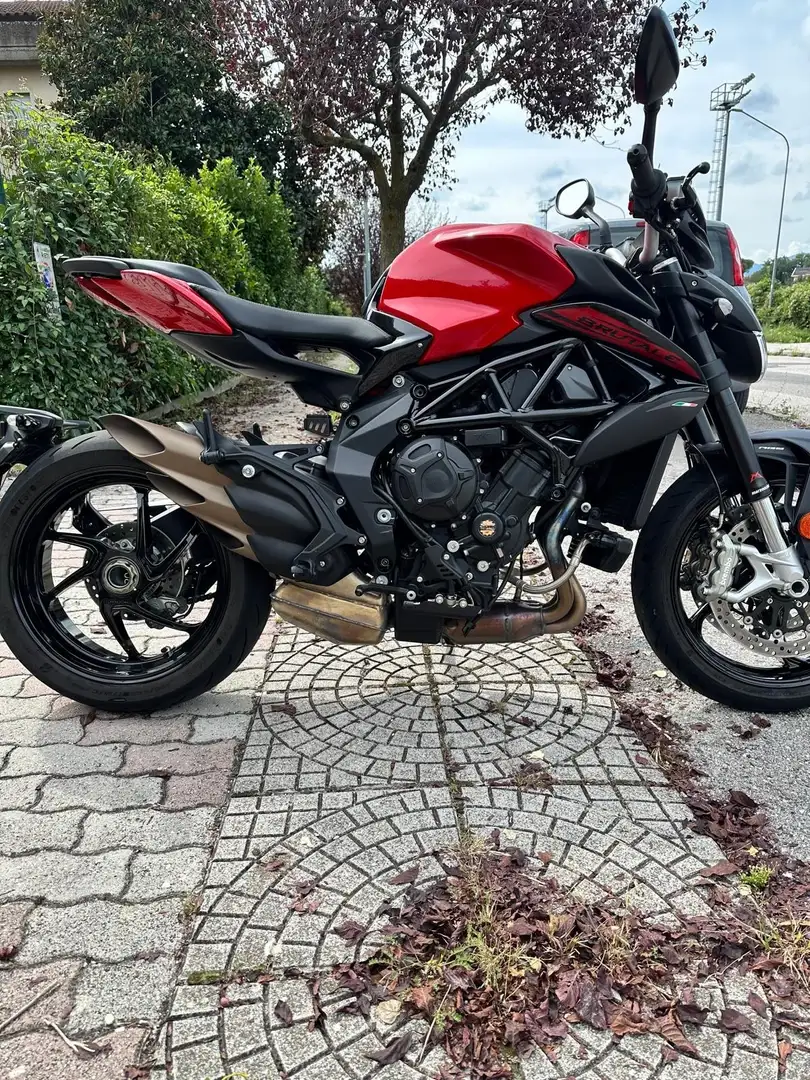 MV Agusta Brutale Rouge - 1
