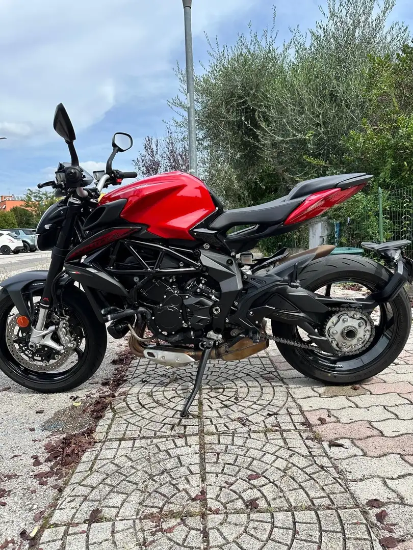 MV Agusta Brutale Rouge - 2
