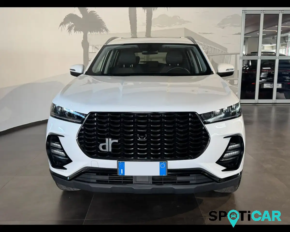 DR Automobiles DR6.0 2025