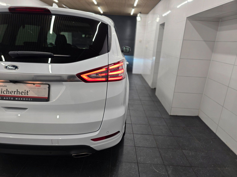 Ford S-Max 2.0 4x4 Allrad Titanium/MatrixLED/Pano/Cam — photo 8