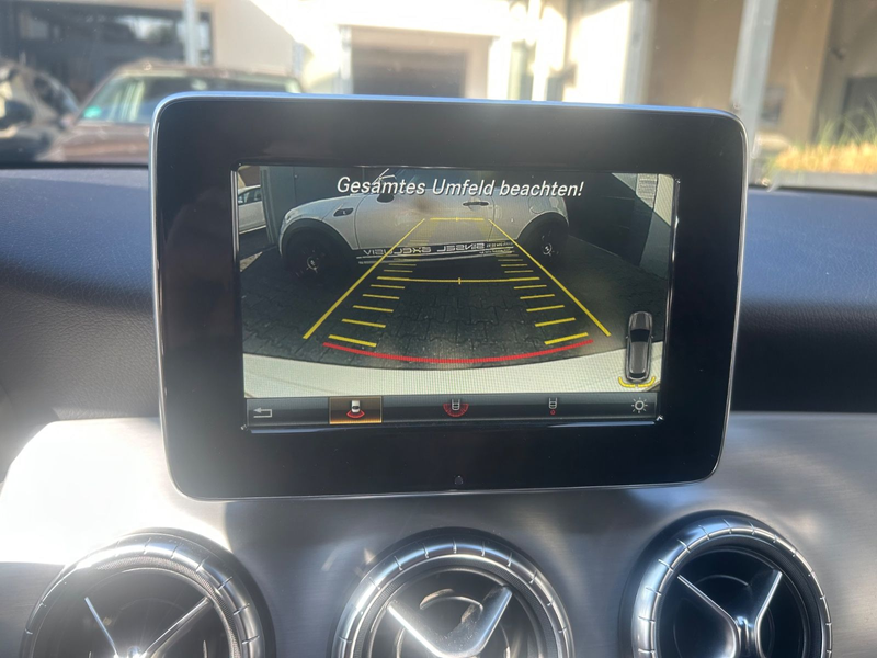 Mercedes-Benz CLA 220 *AMG*LED*Navi*Ahk*Eu6* — photo 15