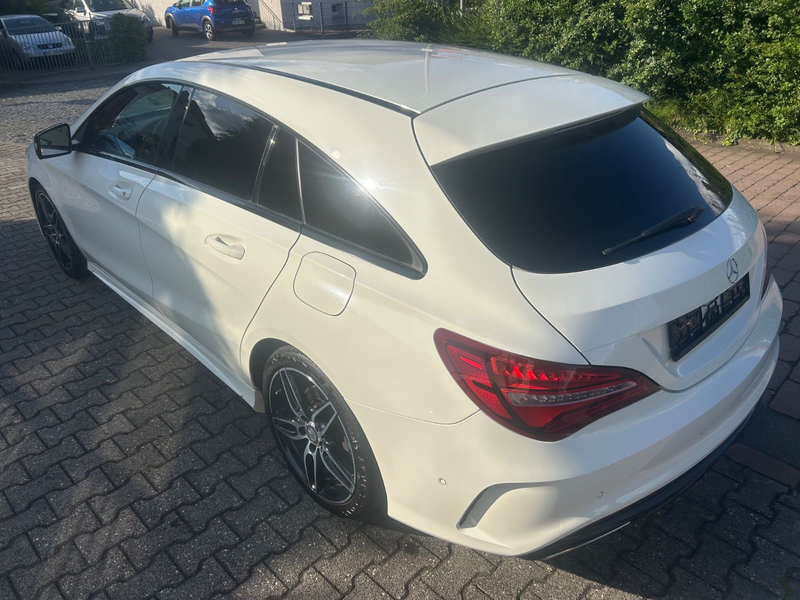 Mercedes-Benz CLA 220 *AMG*LED*Navi*Ahk*Eu6* — photo 2