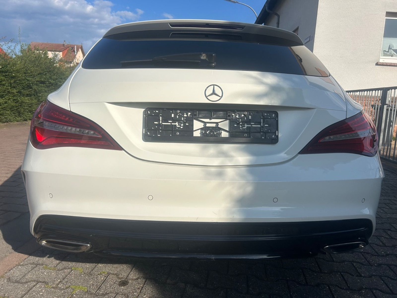 Mercedes-Benz CLA 220 *AMG*LED*Navi*Ahk*Eu6* — photo 8