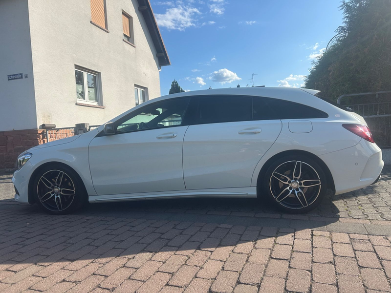 Mercedes-Benz CLA 220 *AMG*LED*Navi*Ahk*Eu6* — photo 11