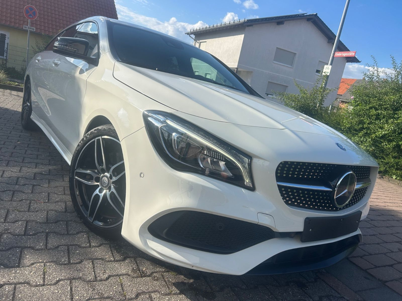 Mercedes-Benz CLA 220 *AMG*LED*Navi*Ahk*Eu6* — photo 4