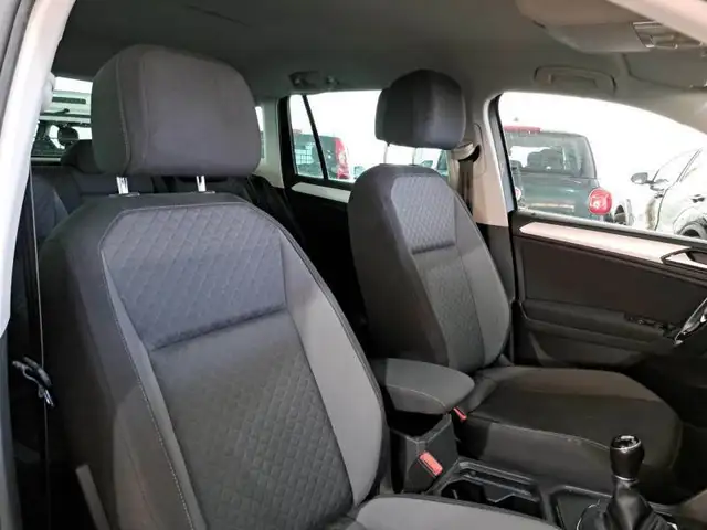Volkswagen Tiguan view 10