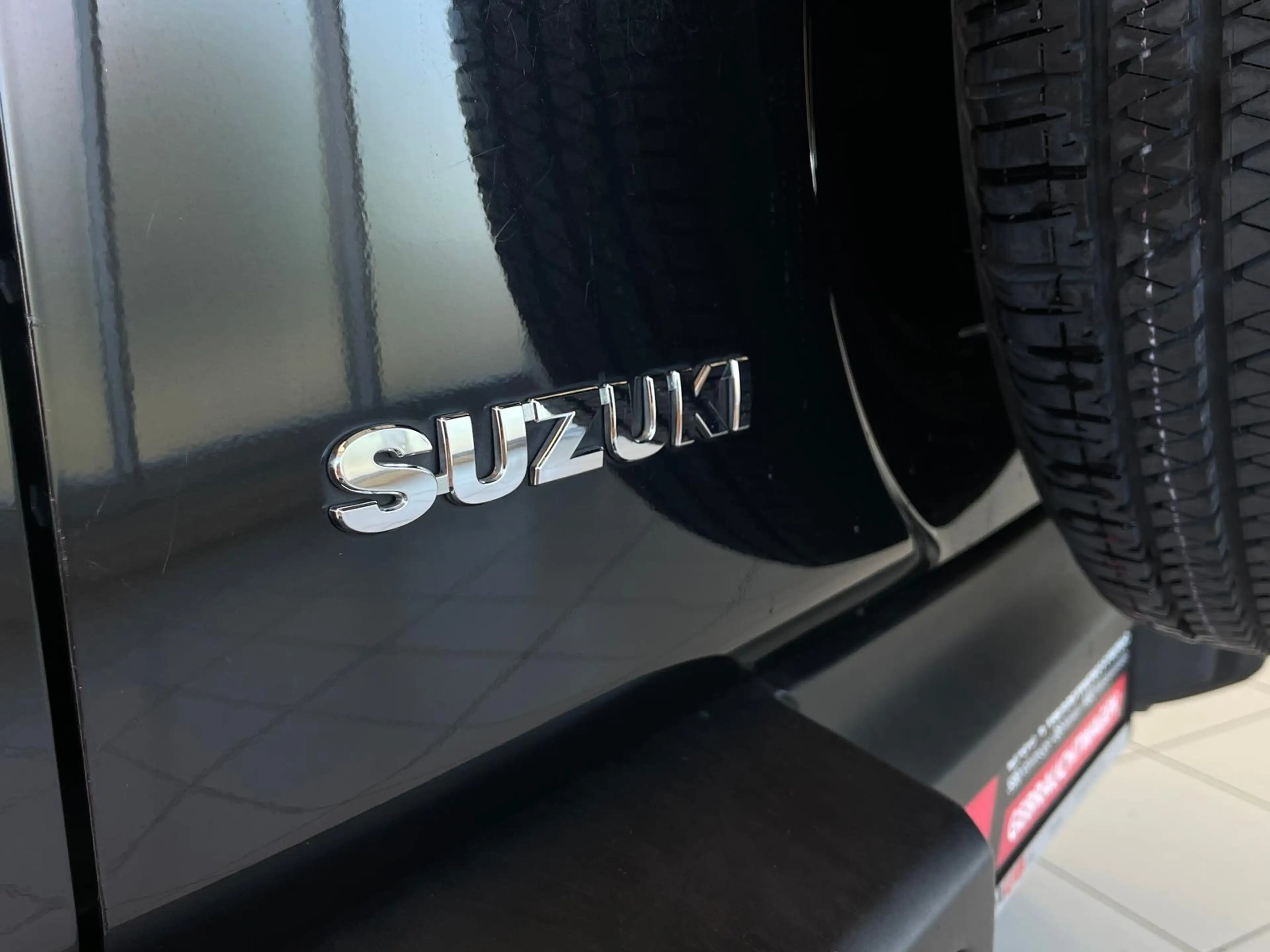 Suzuki Jimny Comfort AllGrip+Klima+Sitzheizung+4-Sitzer++ — photo 14