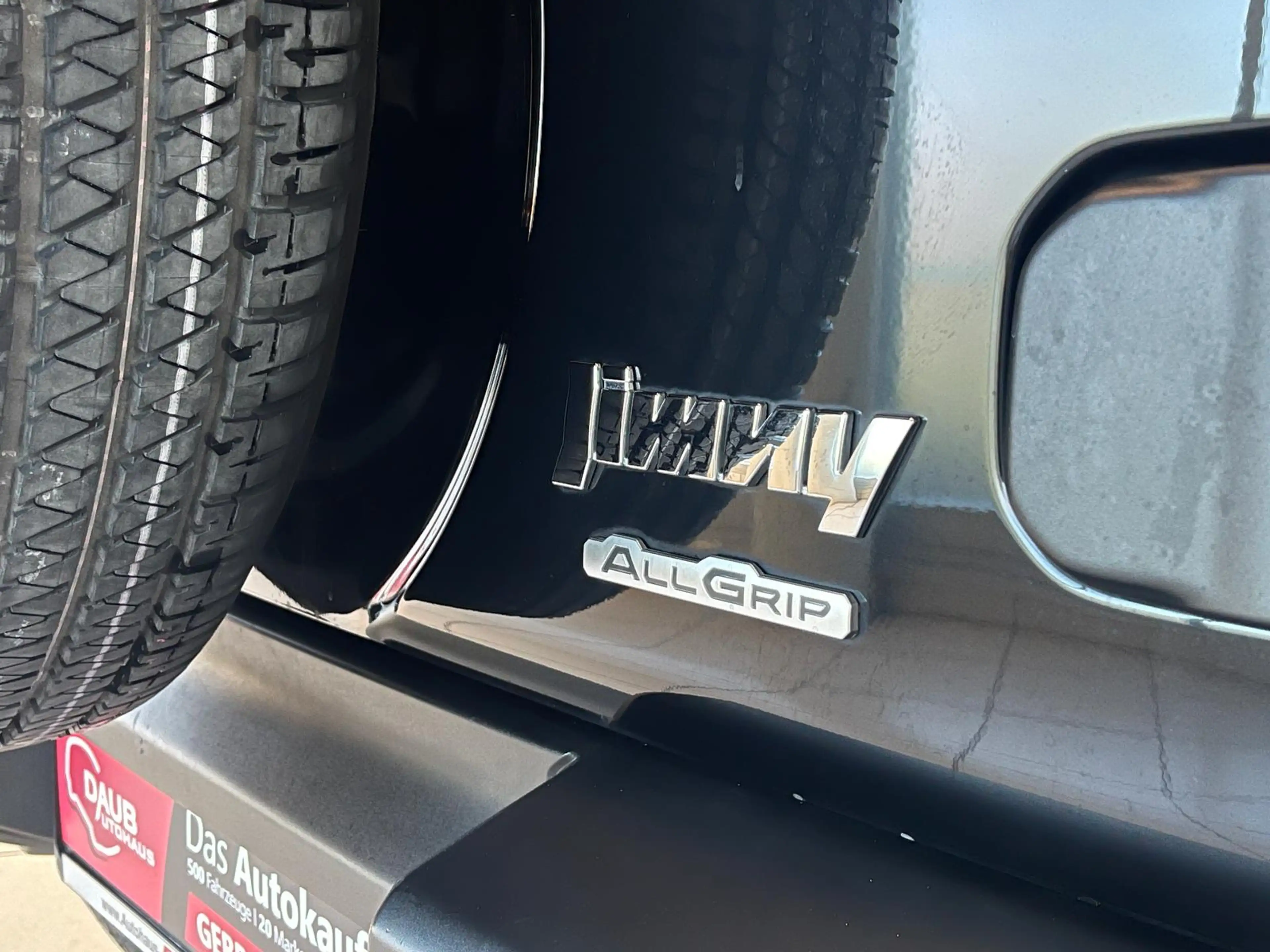 Suzuki Jimny Comfort AllGrip+Klima+Sitzheizung+4-Sitzer++ — photo 15