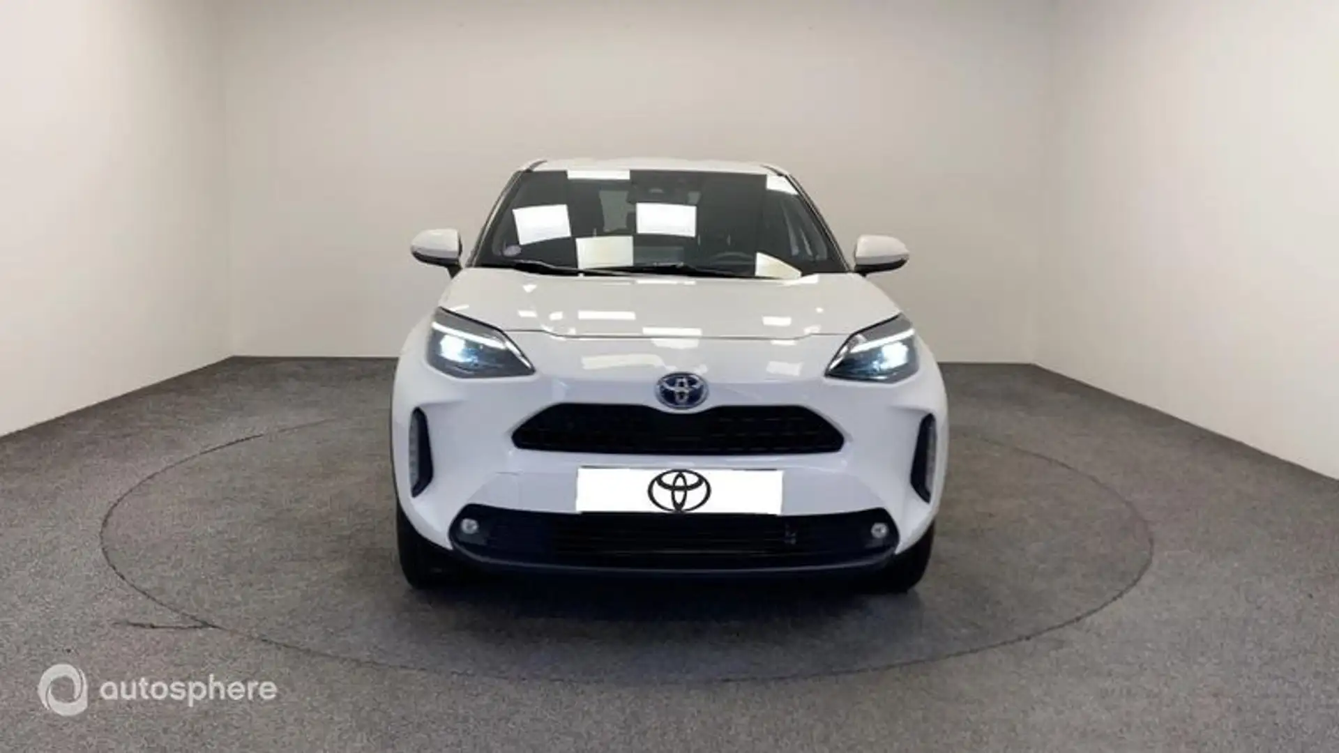 Toyota Yaris Cross 116h Design AWD-i MY22 - 2