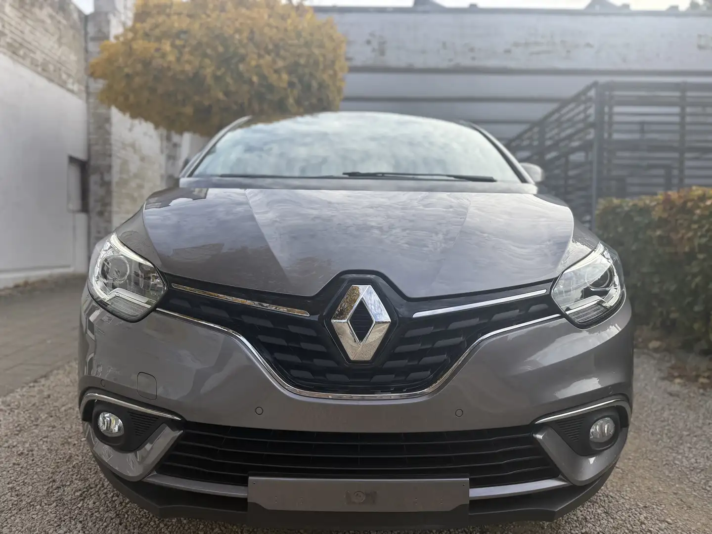 Renault Scenic 1.33 TCe Bose Edition EDC GPF (EU6.2) Gris - 2
