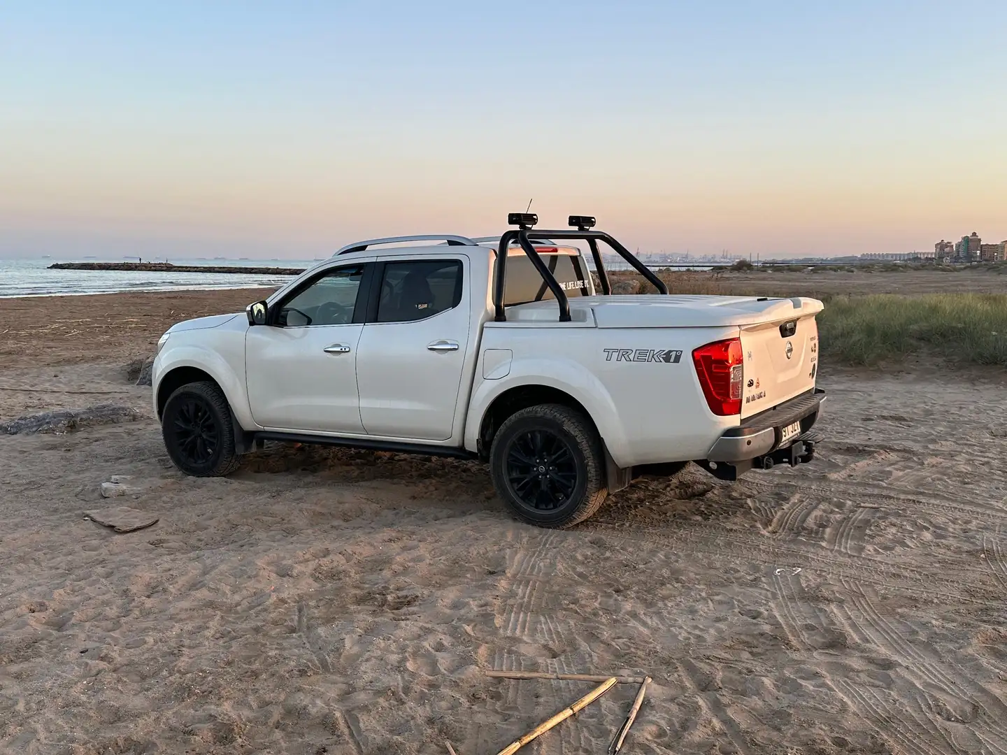 Nissan Navara 2.3dCi DCb.N-Connecta Aut. 190 N-Connecta - 2