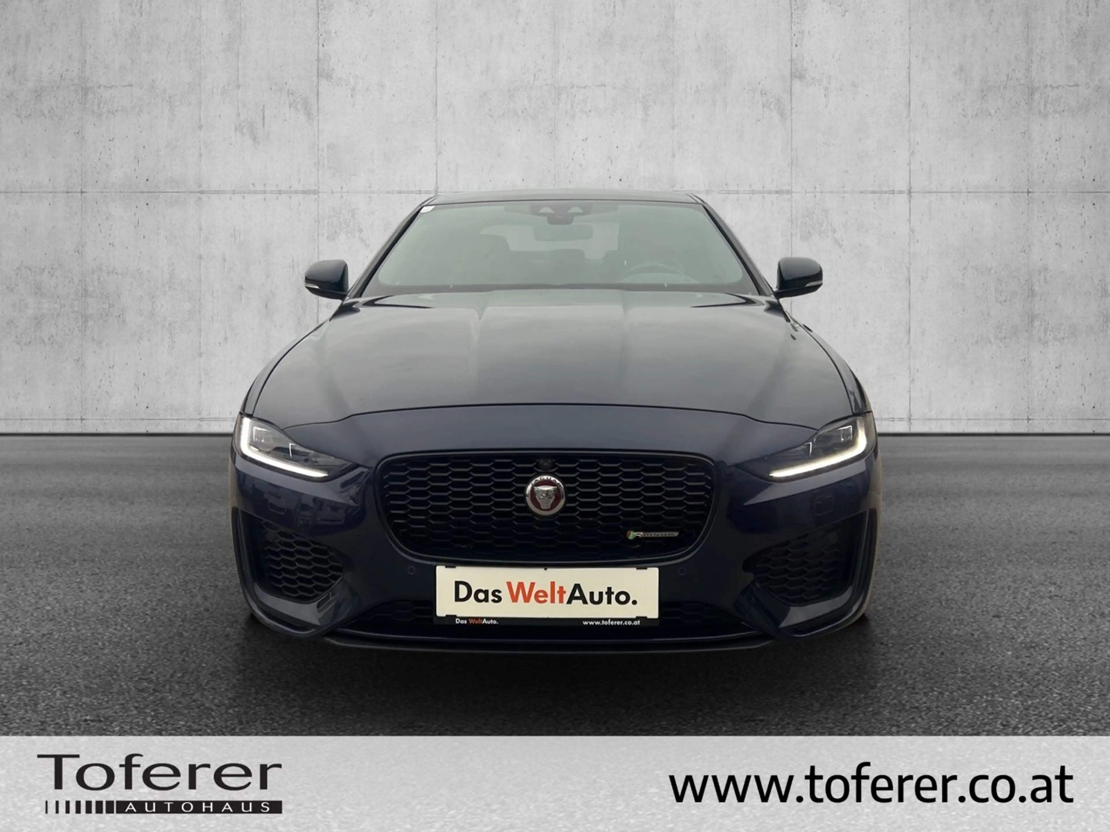 Jaguar XE P300 AWD R-Dynamic HSE Aut. — photo 2