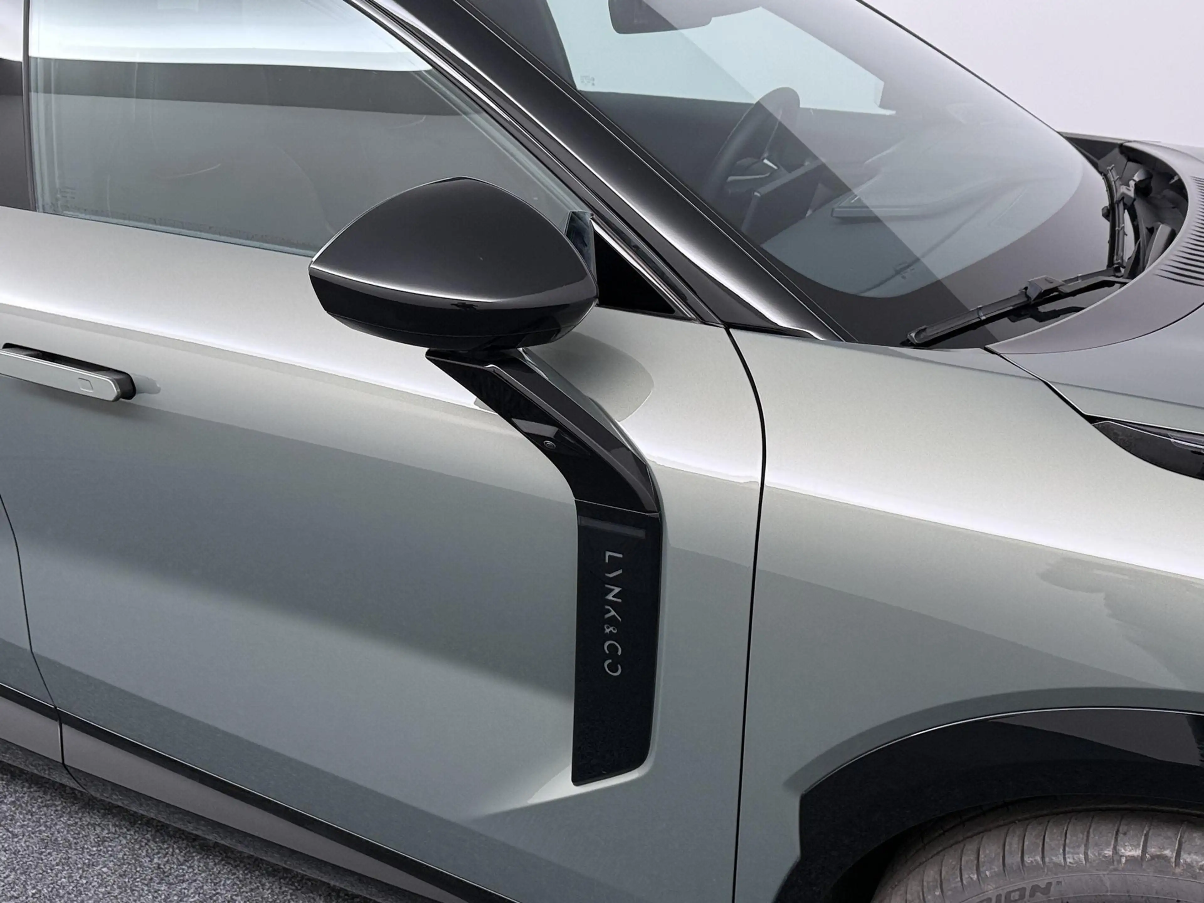 Lynk & Co 08 1.5 More BOMVOL! | 200km elektrisch WLTP! | Matrix — photo 46