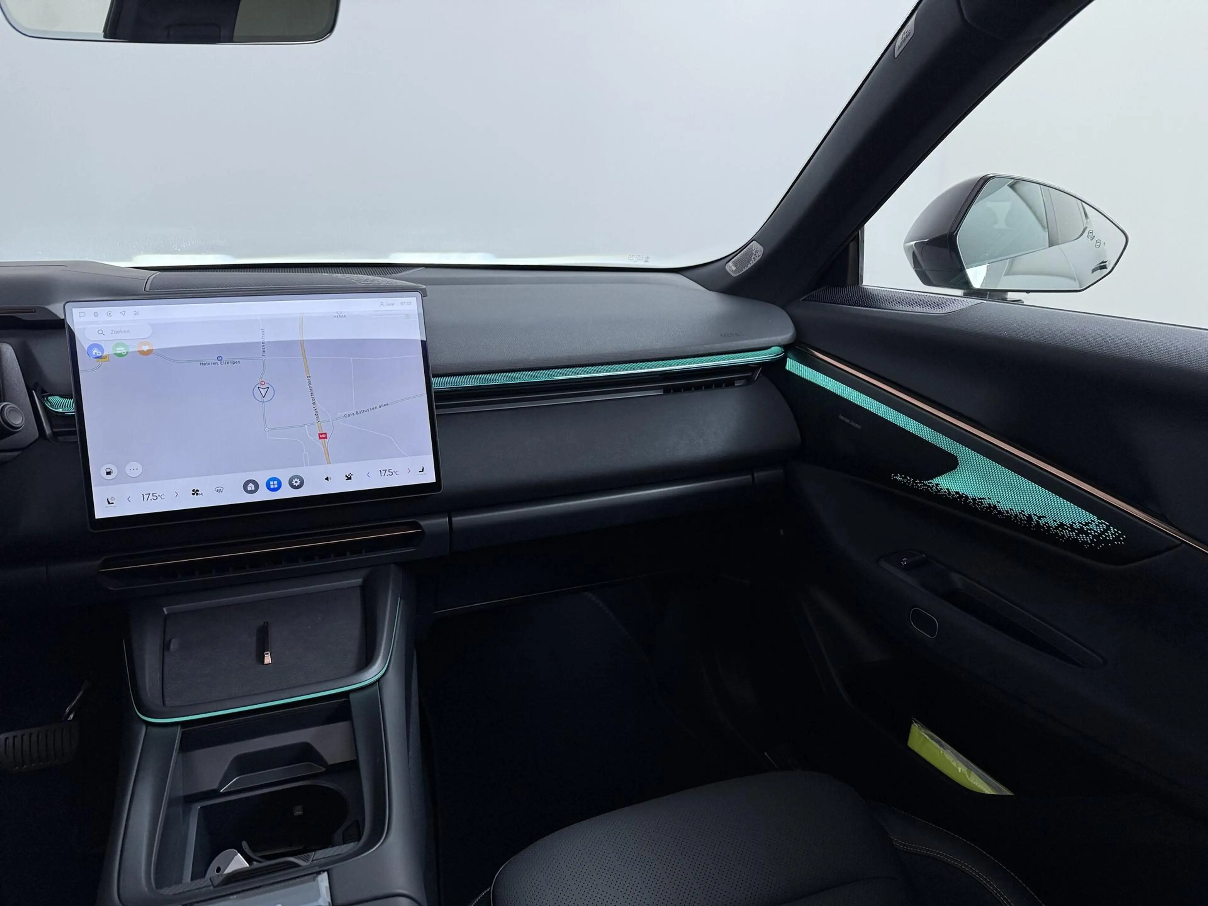 Lynk & Co 08 1.5 More BOMVOL! | 200km elektrisch WLTP! | Matrix — photo 14
