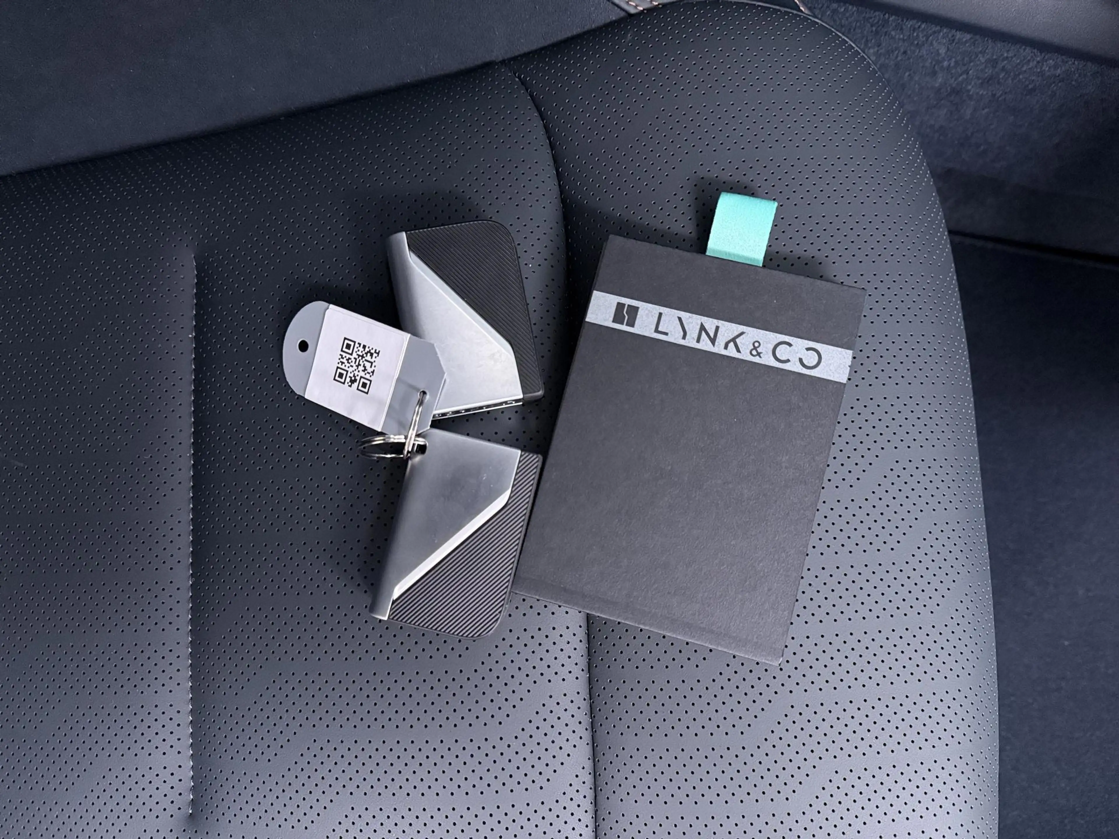 Lynk & Co 08 1.5 More BOMVOL! | 200km elektrisch WLTP! | Matrix — photo 5