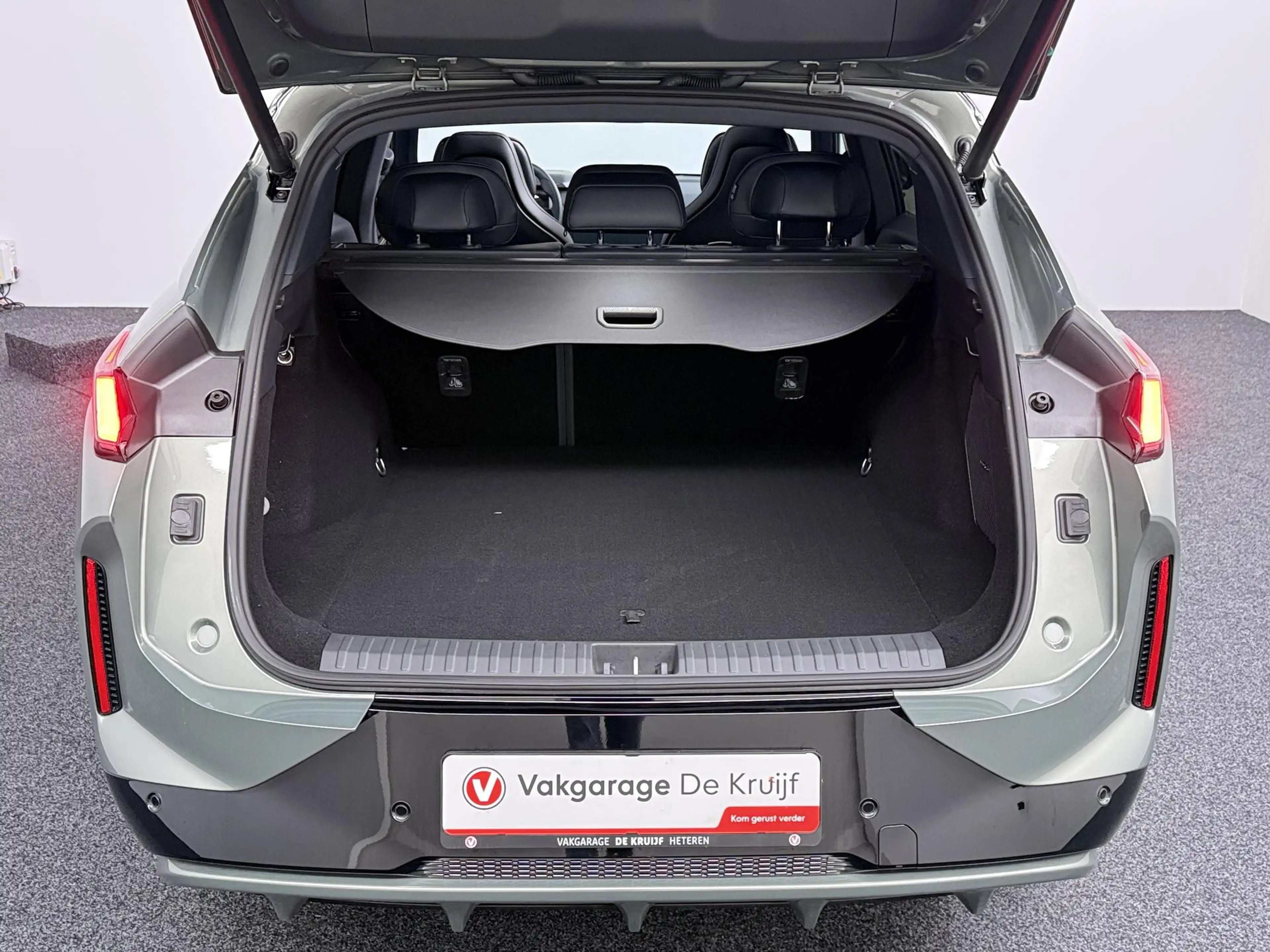 Lynk & Co 08 1.5 More BOMVOL! | 200km elektrisch WLTP! | Matrix — photo 8