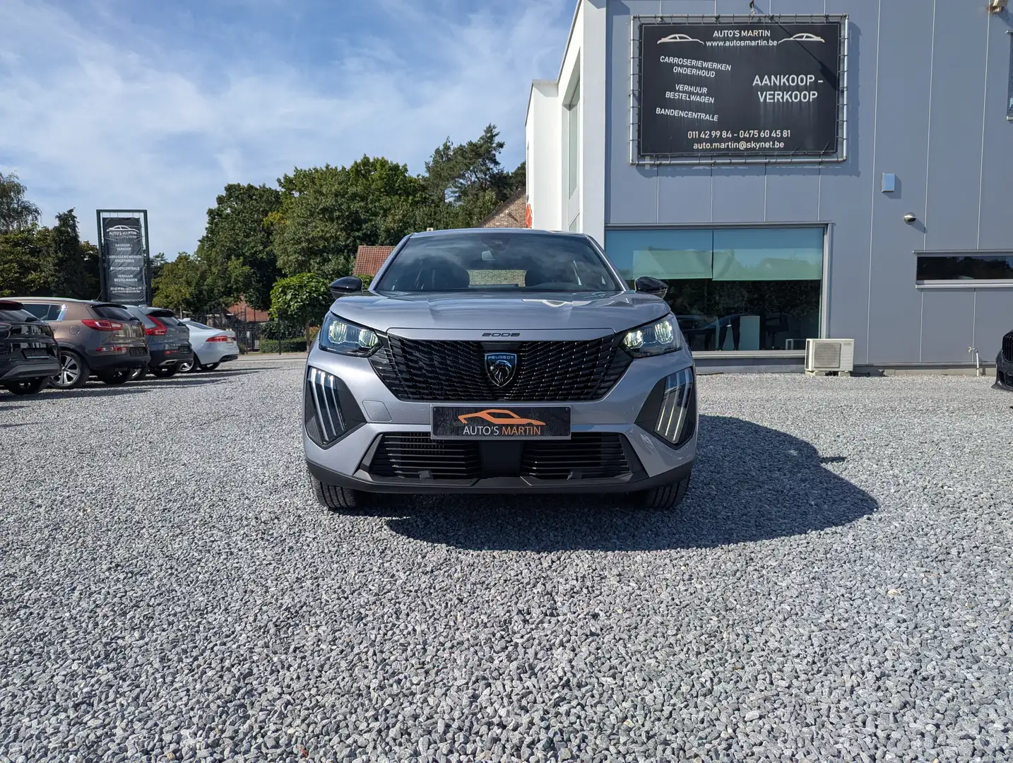 Peugeot 2008 PureTech 100 Style | PARKSENS | CARPLAY | LANE A Grijs - 2